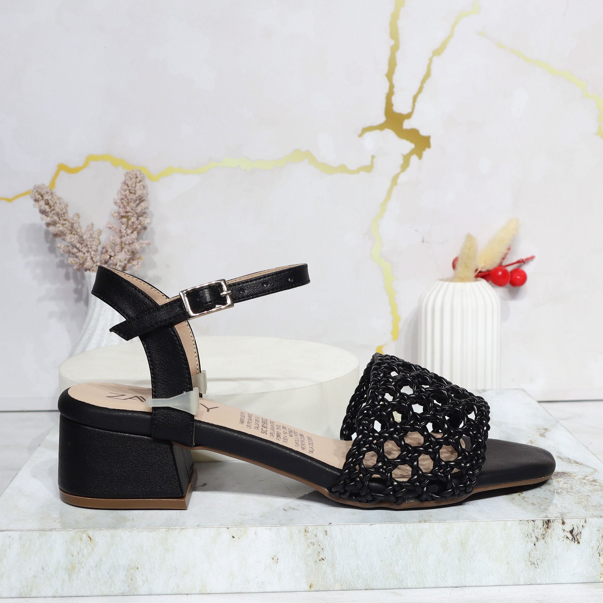 Sandalia tacon negro para mujer 2782-Z148