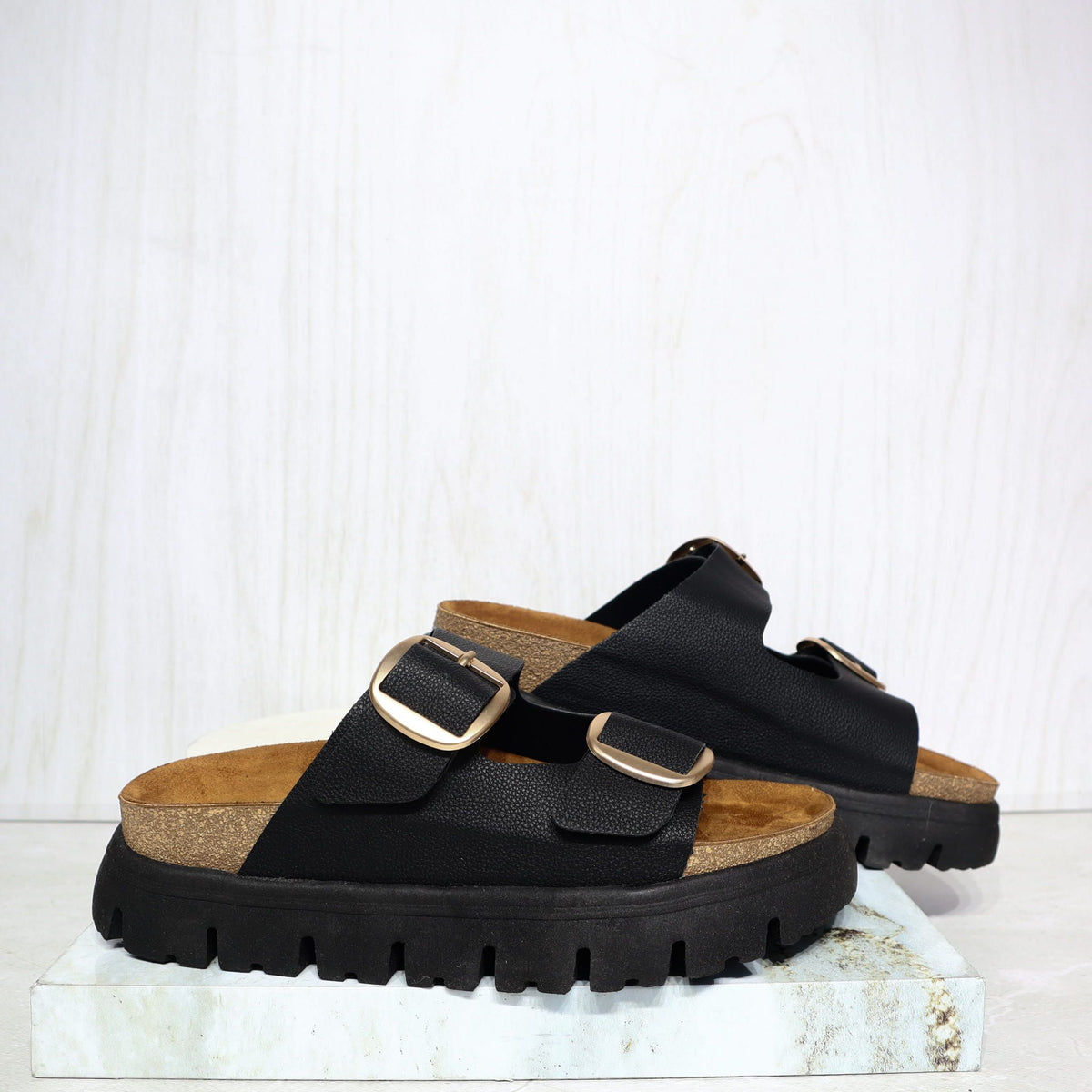 Sandalia canoa negro para mujer 3000A-Z620