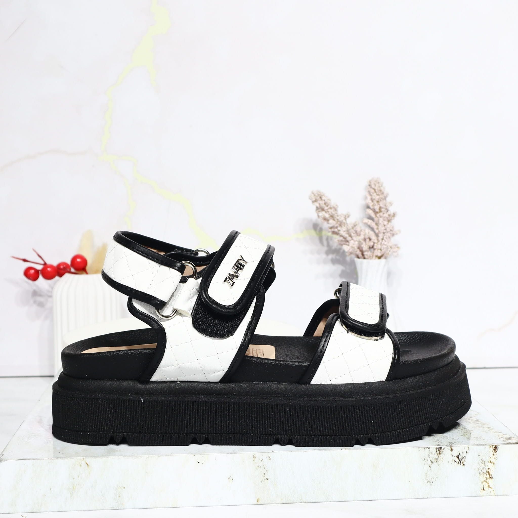 Sandalia canoa talco x negro para mujer 3094-Z617