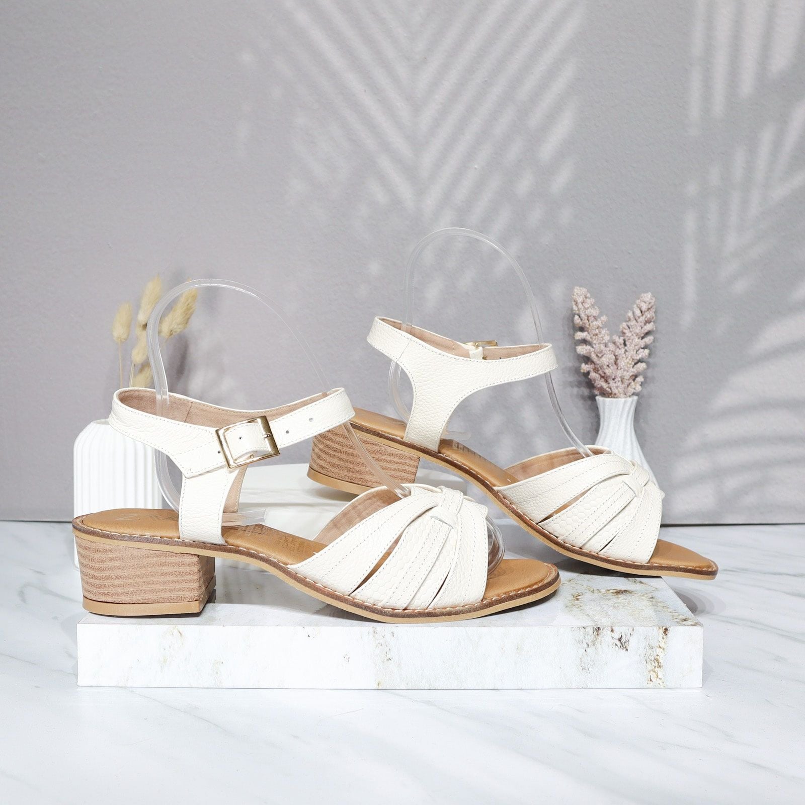 Sandalia tacon blanco ostra cuero para mujer 365-Z310