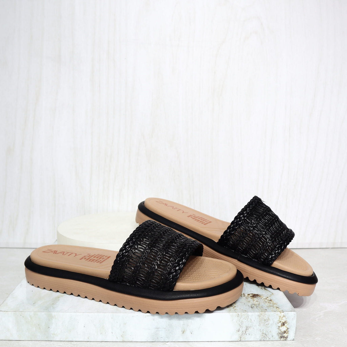 Sandalia negro para mujer 636-Z431