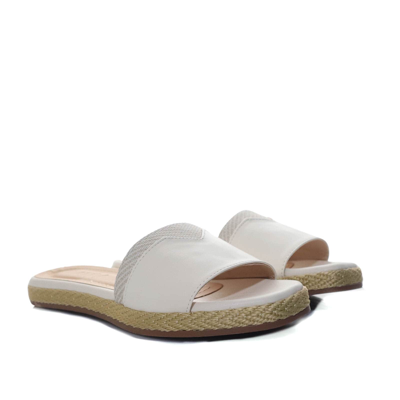 Sandalia plana beige x talco para mujer D26-Z590