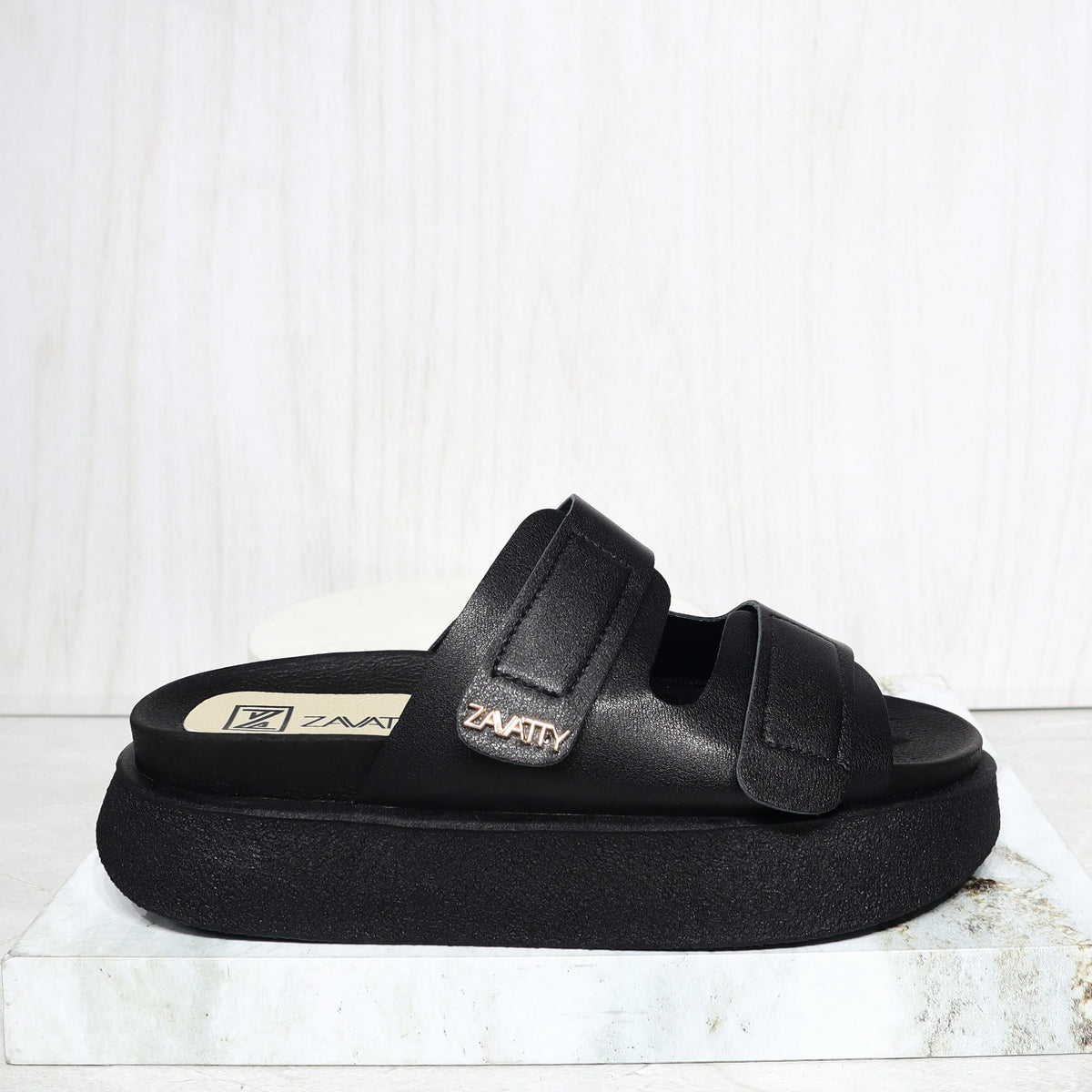 Sandalia canoa negro para mujer H-MELISA