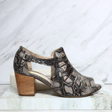 Sandalia tacon plomo cuero para mujer H-WANDA