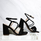 Sandalia tacon negro para mujer J137-Z471