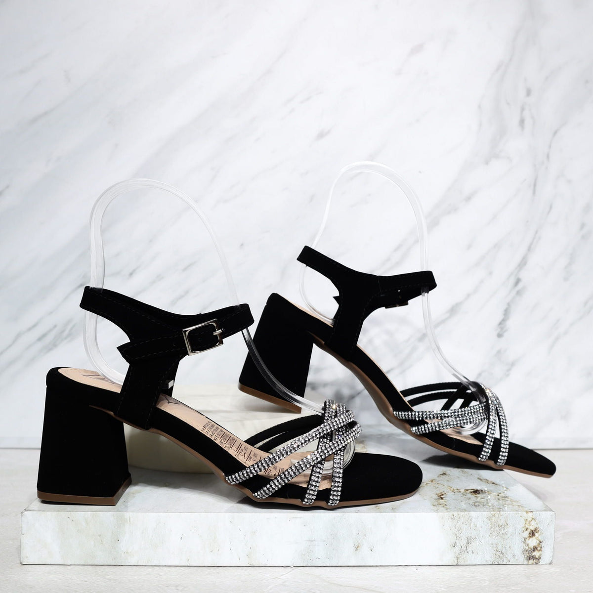 Sandalia 5 1/2 negro x murano para mujer N5460-Z473