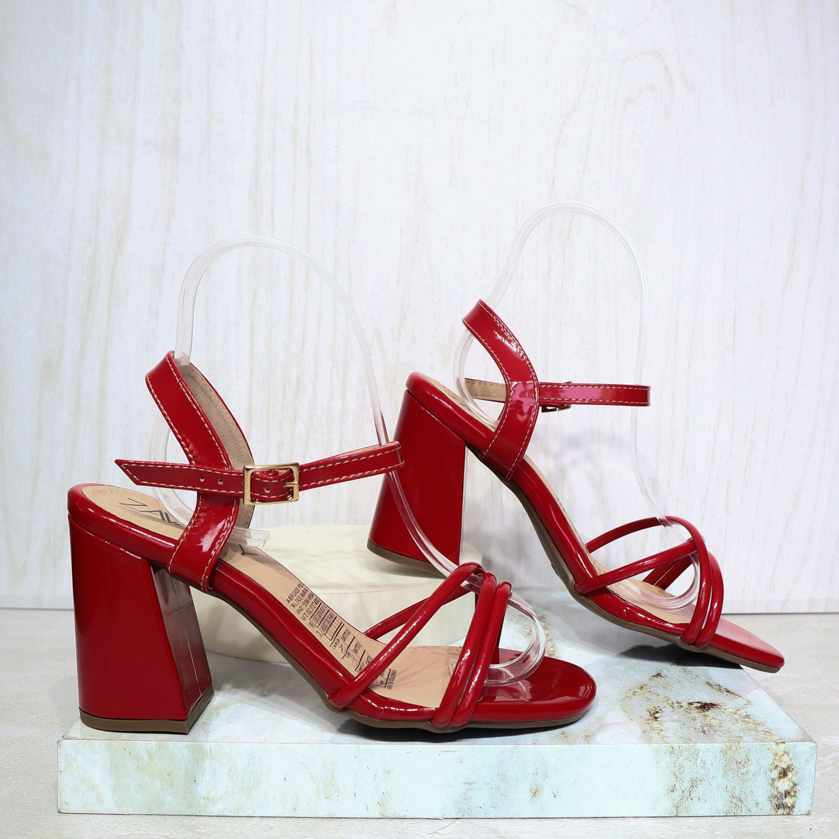 Sandalia 7 1/2 rojo charol para mujer N7511-Z473