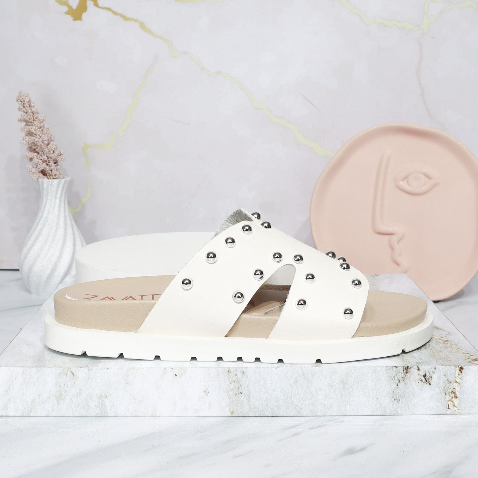 Sandalia plana talco para mujer R002-Z111