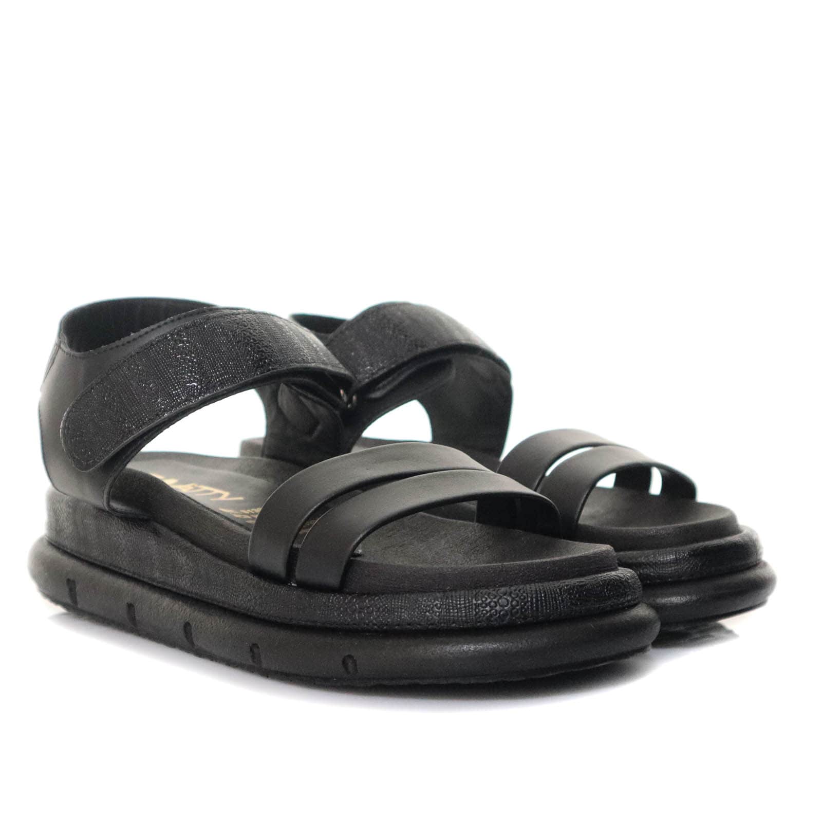 Sandalia plana negro para mujer V863-Z84