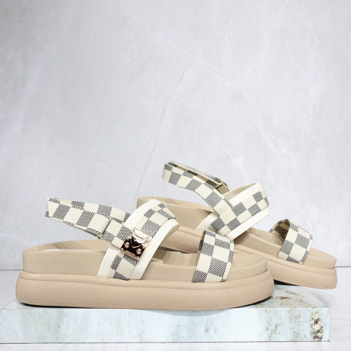 Sandalia canoa talco cuadros para mujer V933-Z84
