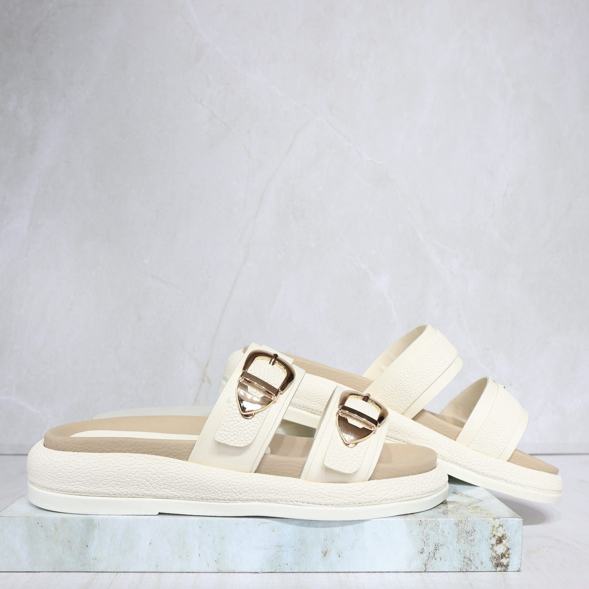 Sandalia canoa talco para mujer V955-Z84