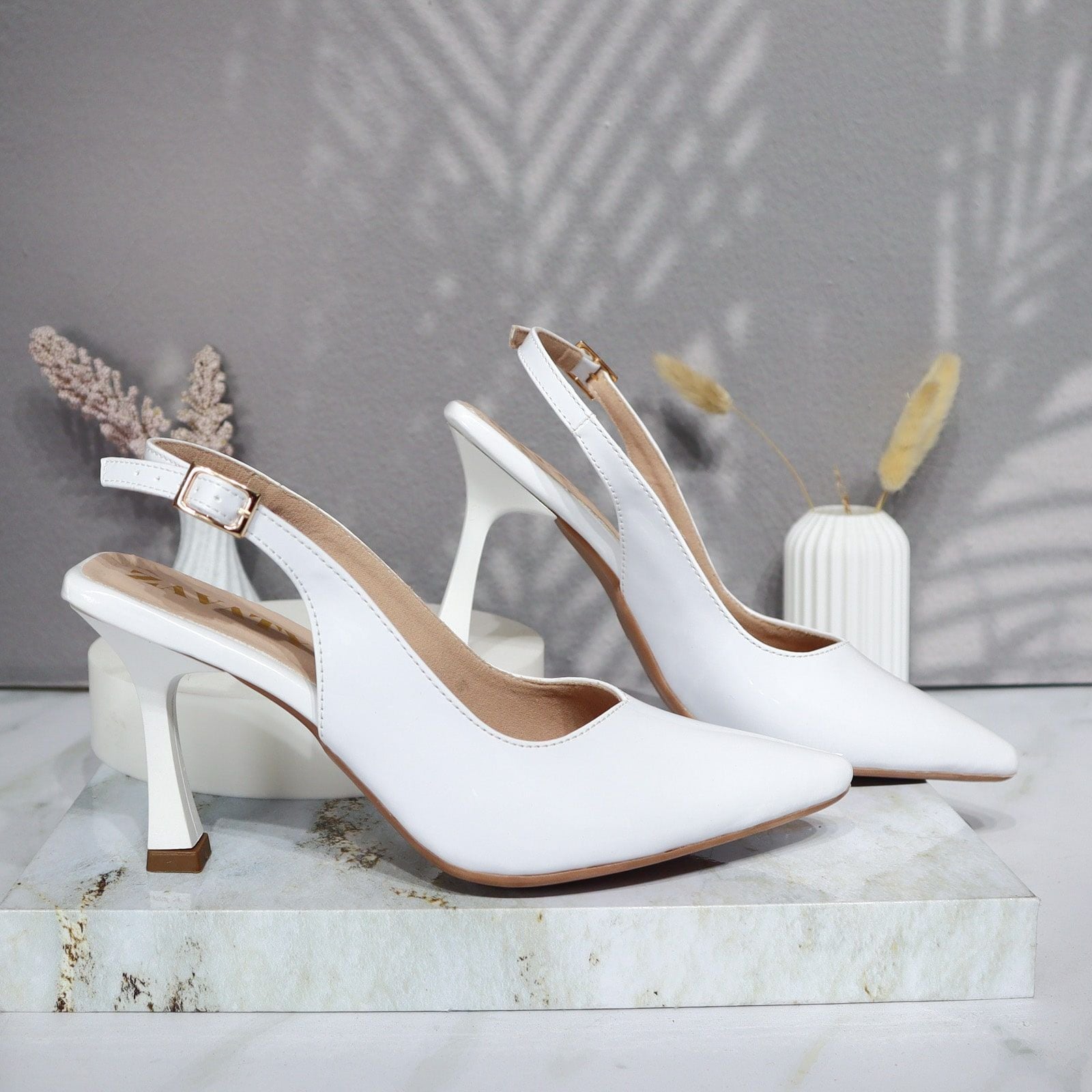 Tacon blanco charol para mujer 2577-Z134