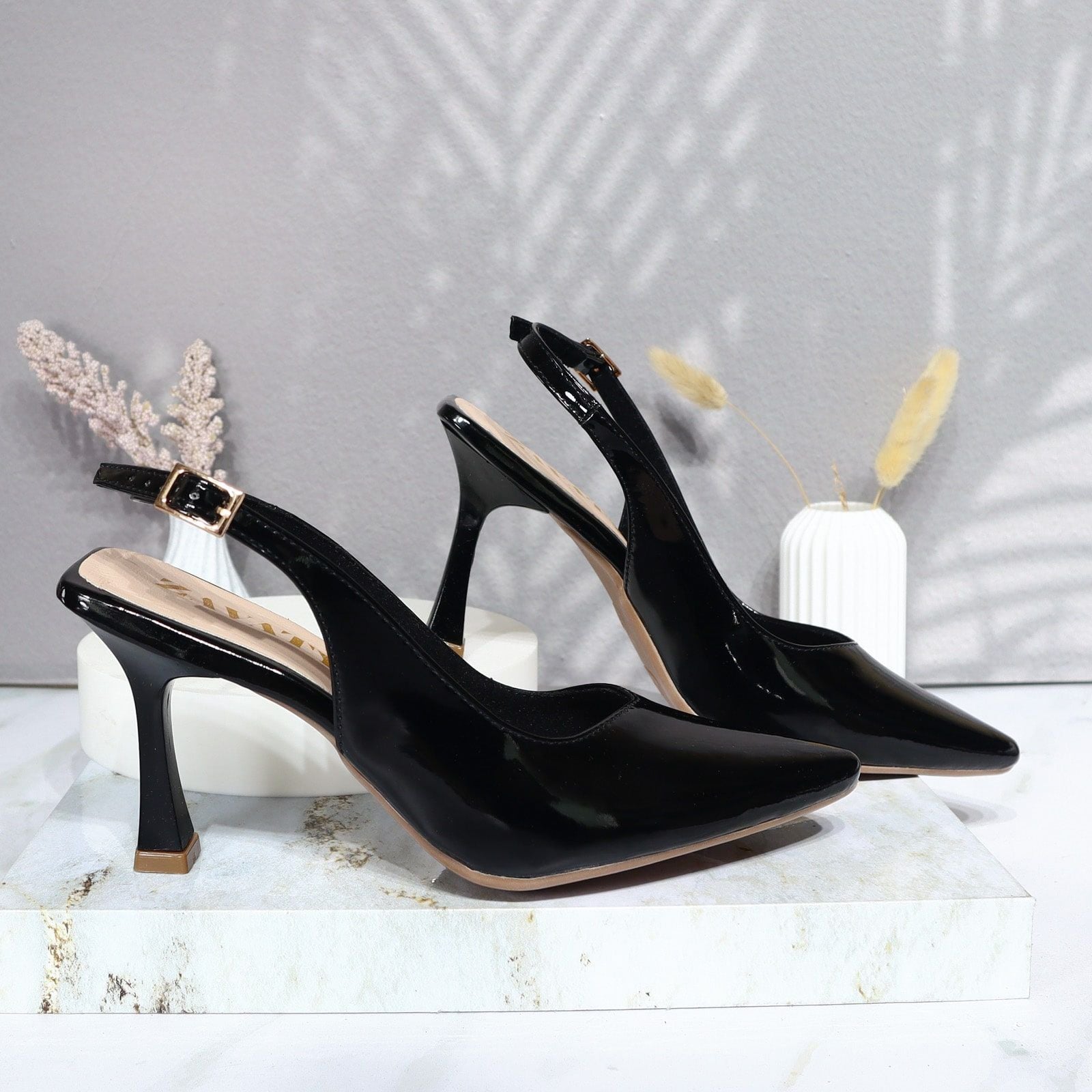 Tacon negro charol para mujer 2577-Z134