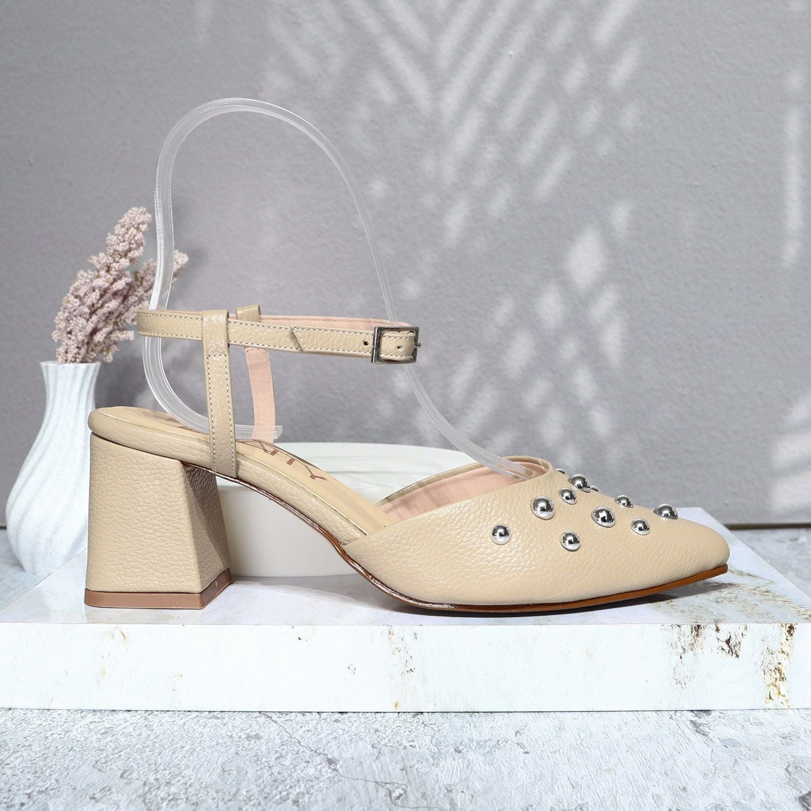 Tacon taupe cuero para mujer C01-1-Z522