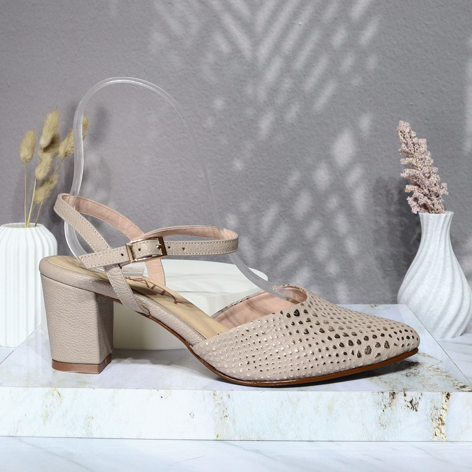 Tacon duna x oro cuero para mujer C05-Z522