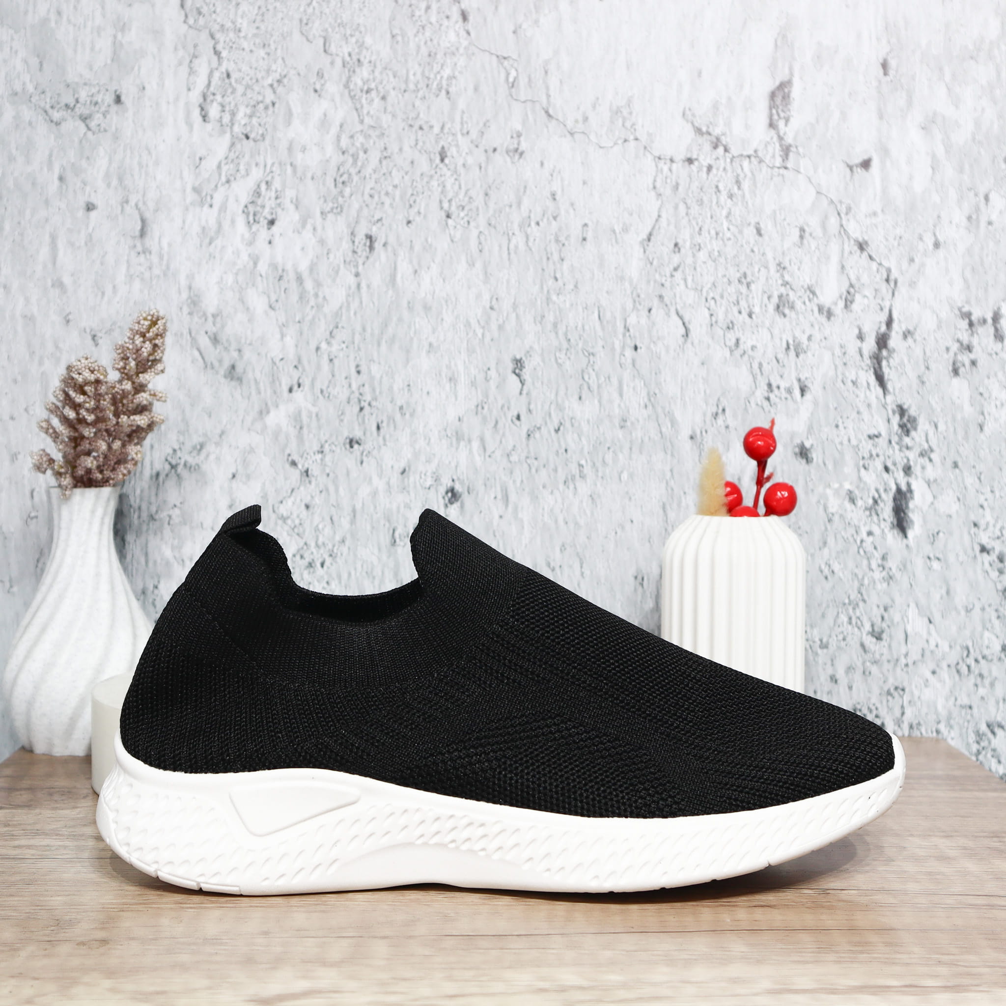 Tenis vainilla x negro para mujer P90-Z400