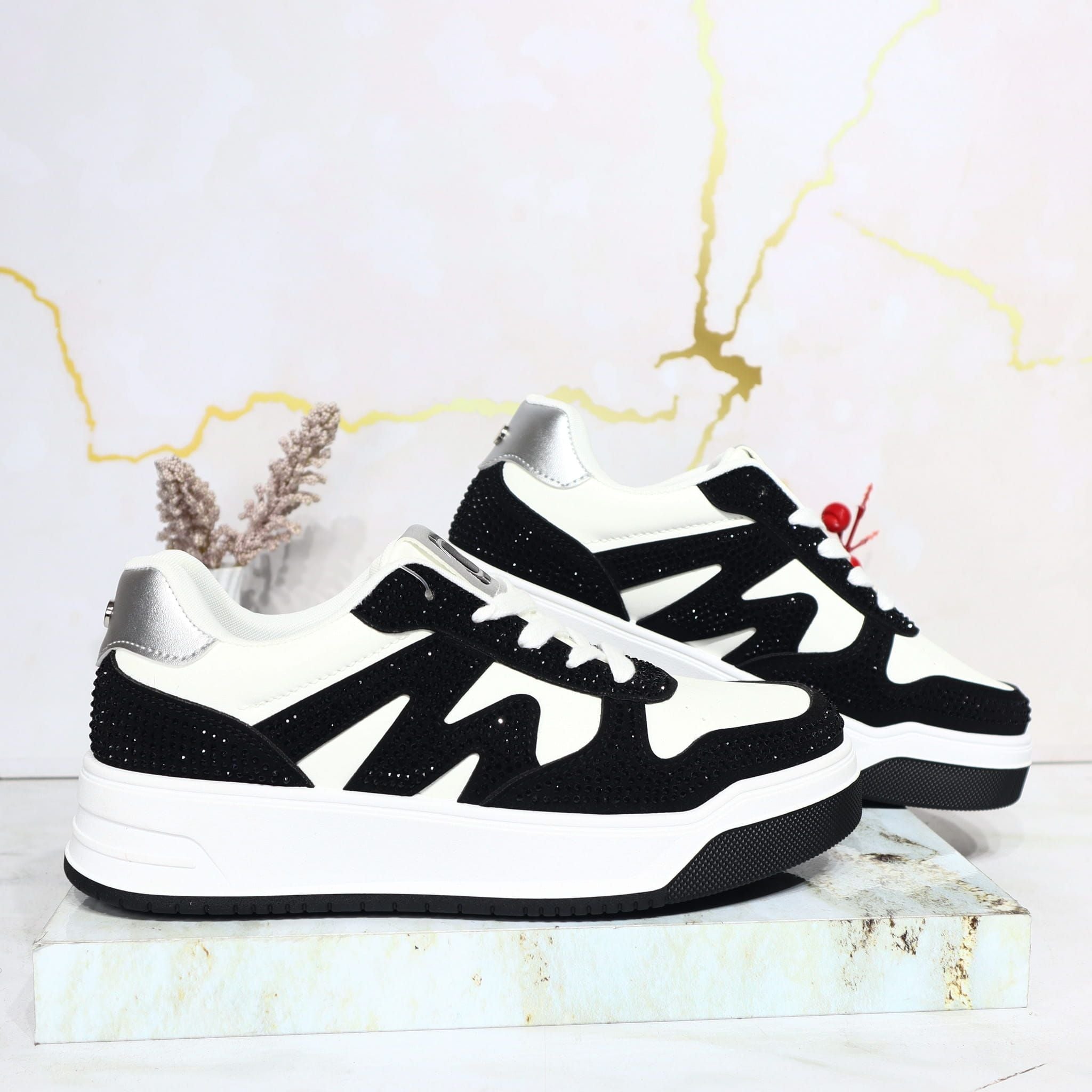 Tenis blanco x negro para mujer 005-Z761