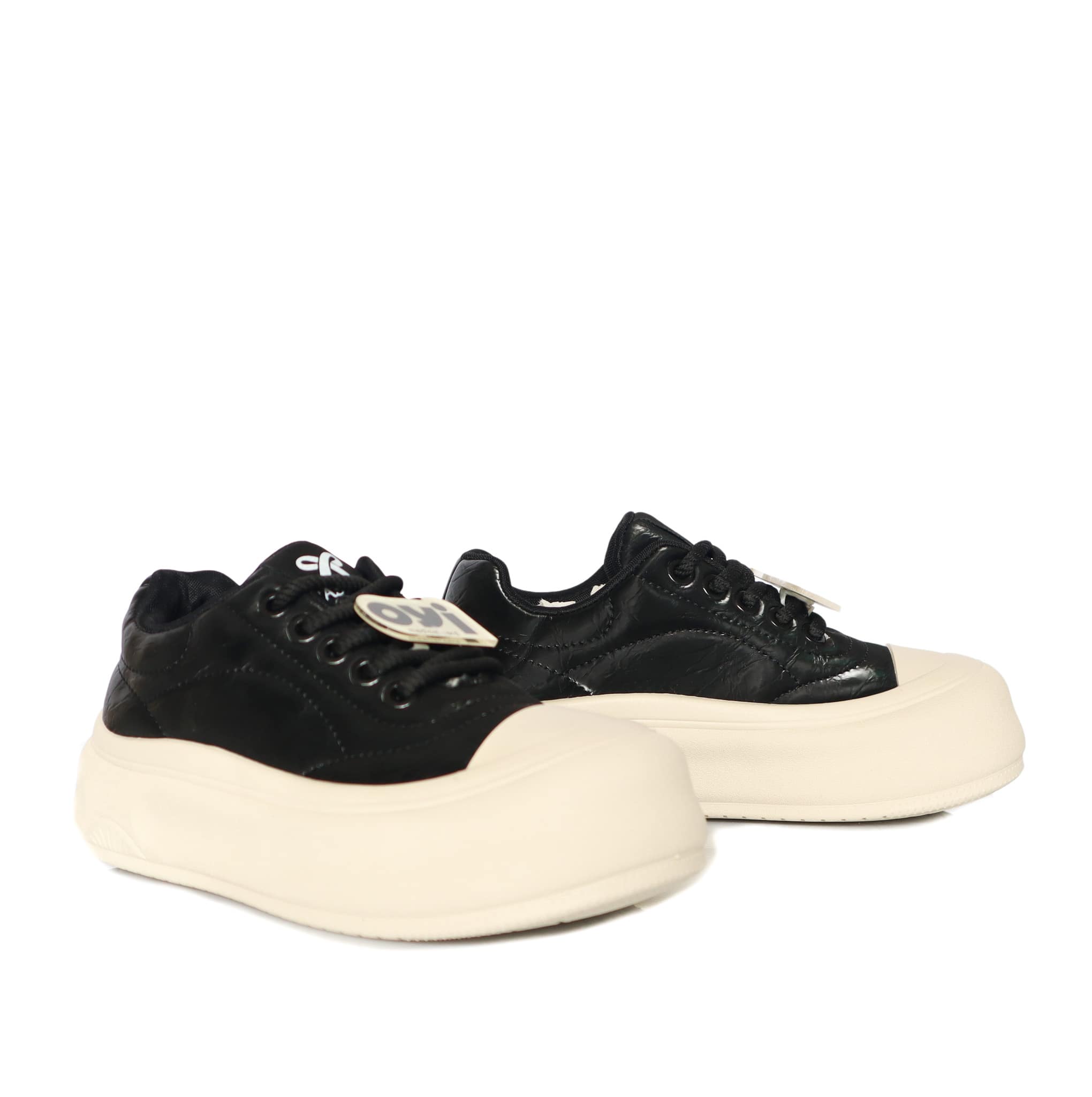 Tenis negro para mujer 093-Z329