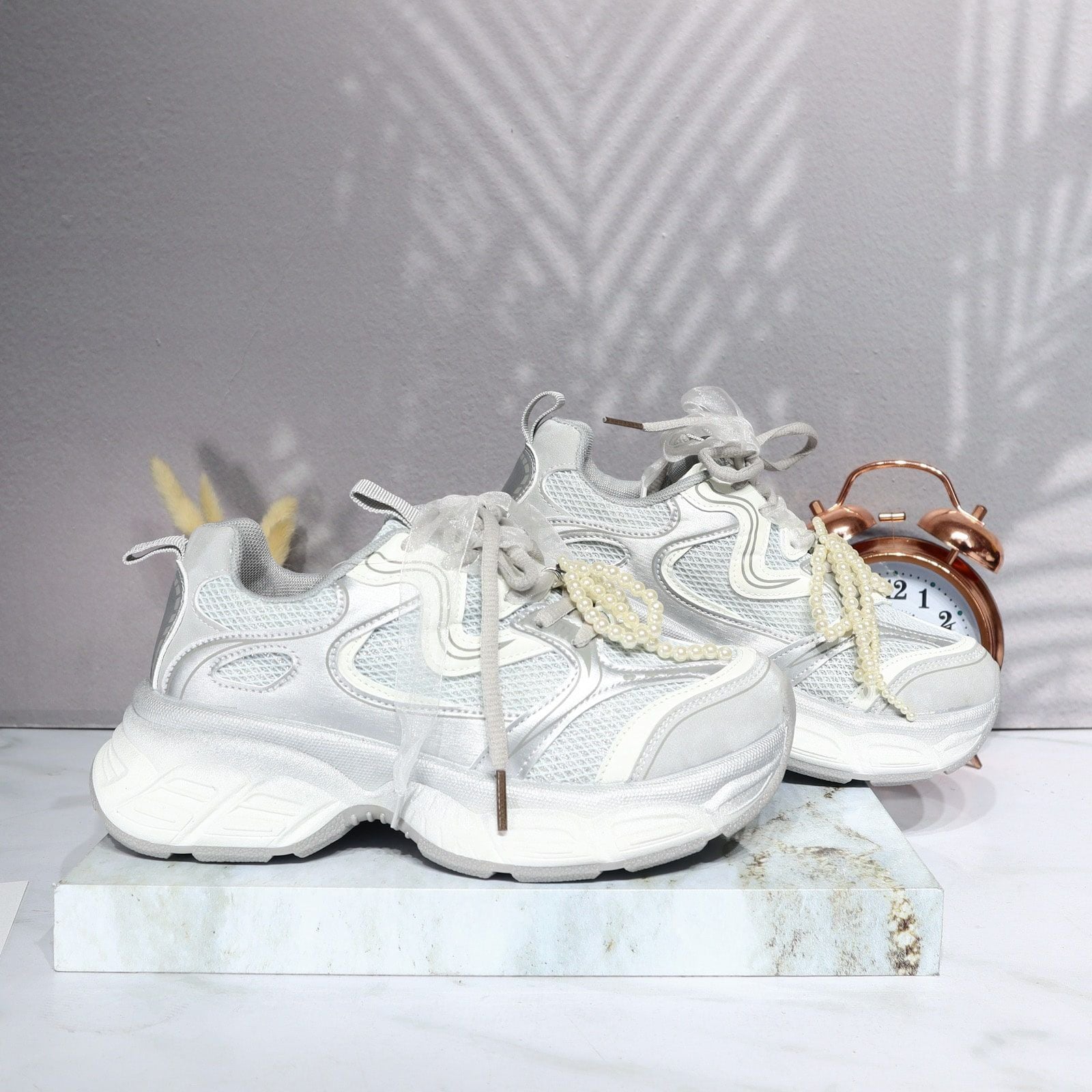 Tenis plata x blanco para mujer 122-Z329