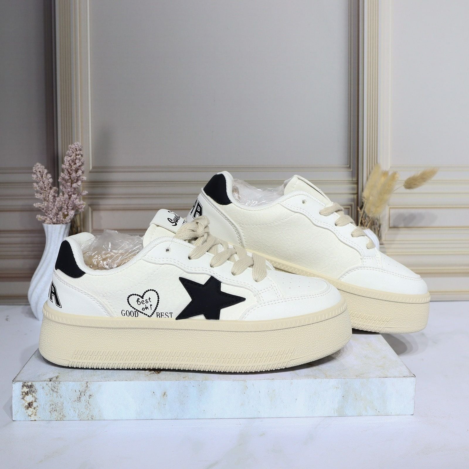 Tenis beige x negro para mujer 129-Z329