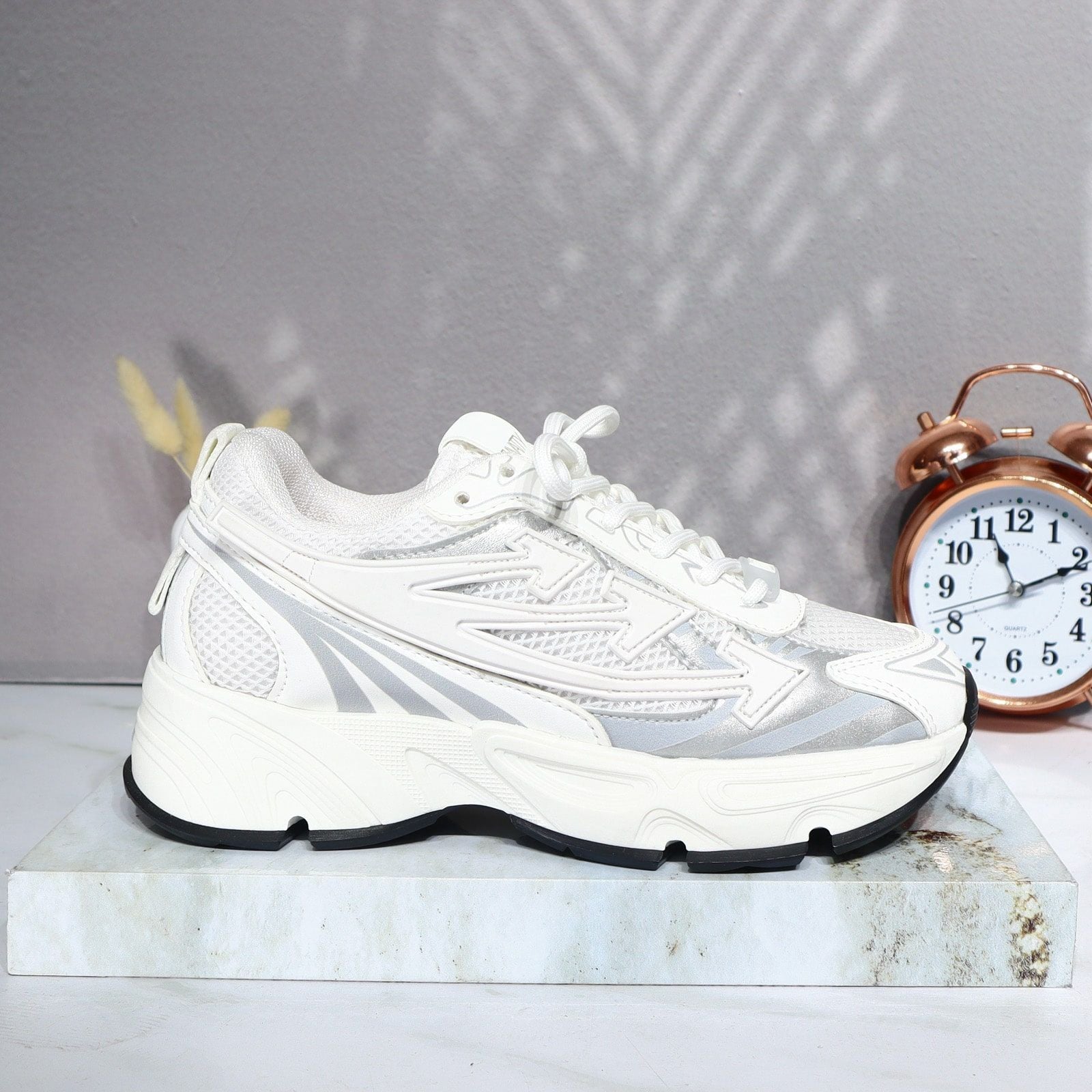 Tenis blanco x plata para mujer 193-Z287