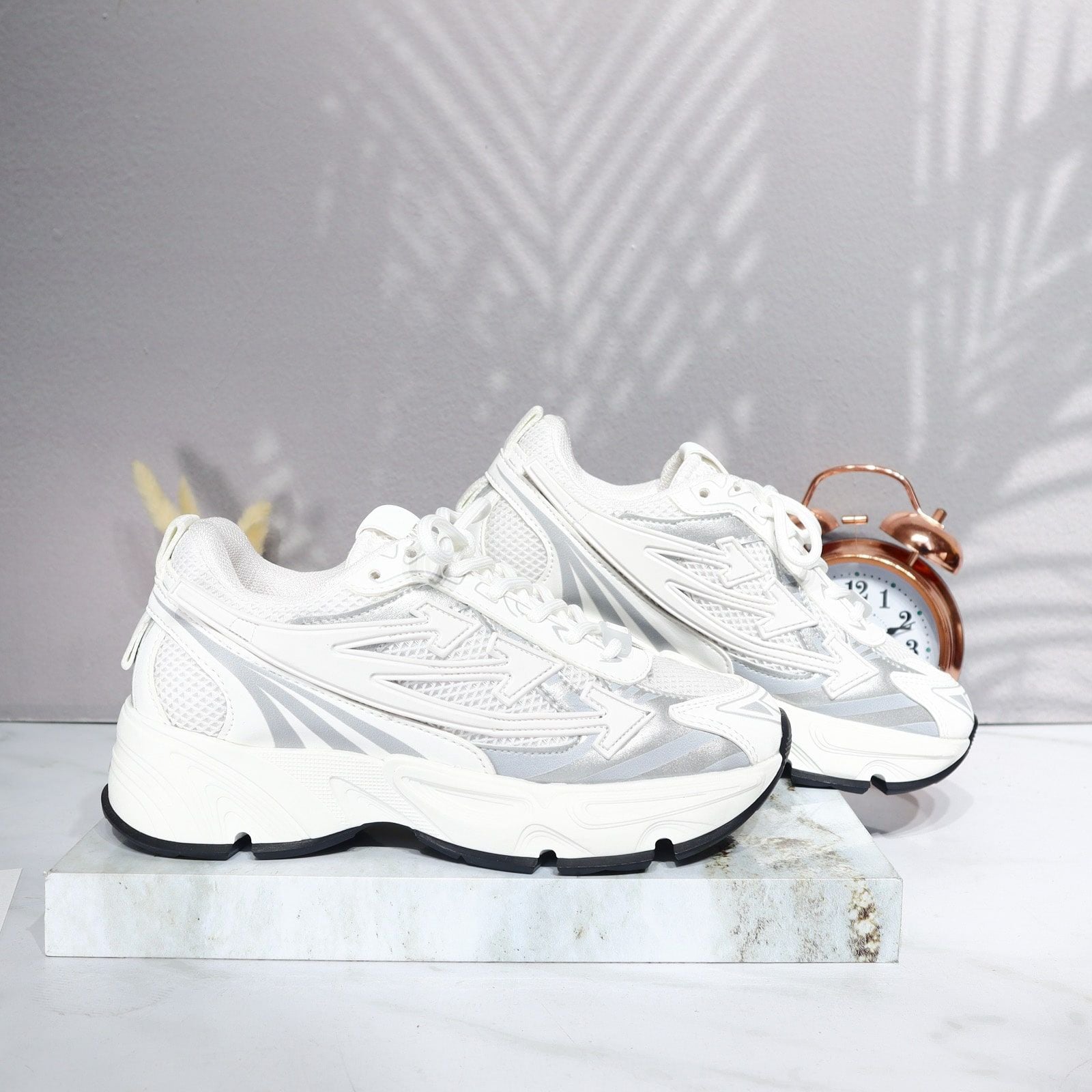 Tenis blanco x plata para mujer 193-Z287