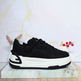 Tenis negro para mujer 25051-Z477
