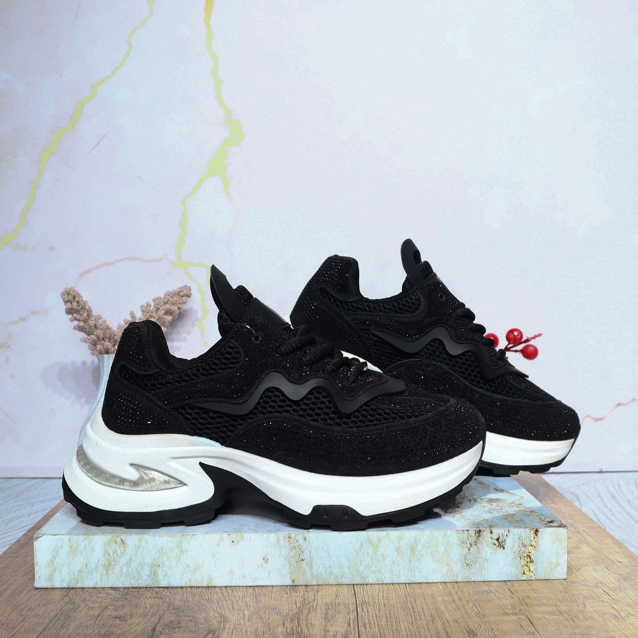 Tenis negro para mujer 250513-Z477