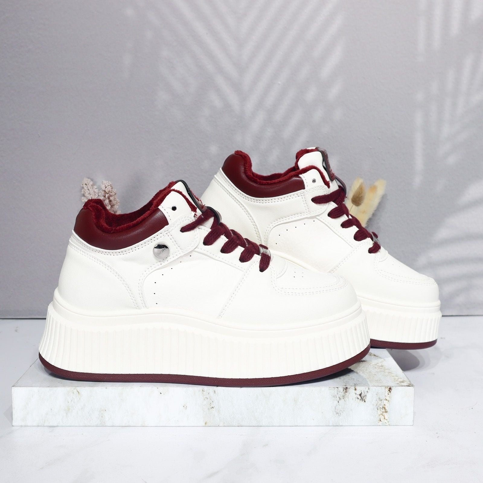 Botin deportivo talco x vinotinto para mujer 2576-Z786
