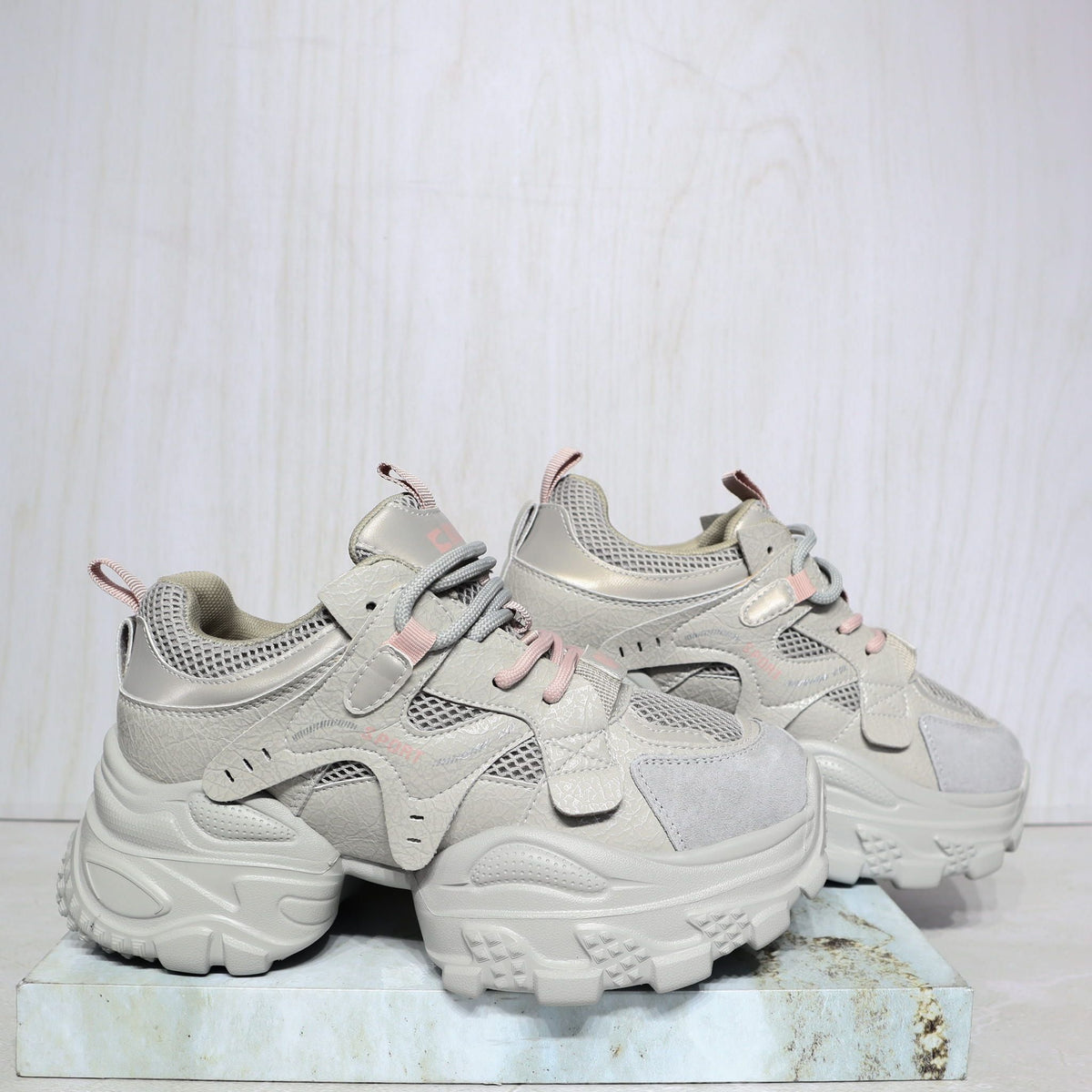 Tenis gris x rosa para mujer 2587-Z631