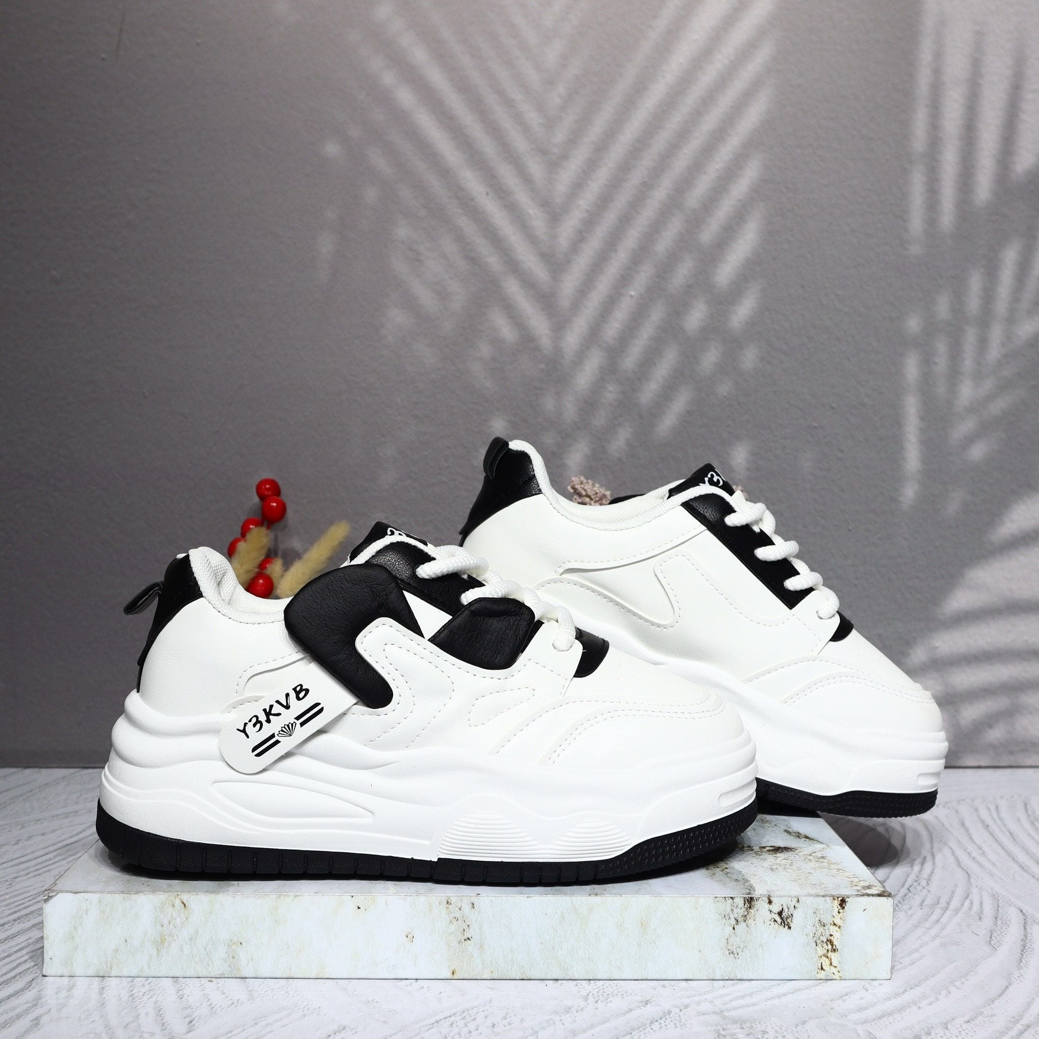 Tenis blanco x negro para mujer 2588-Z786