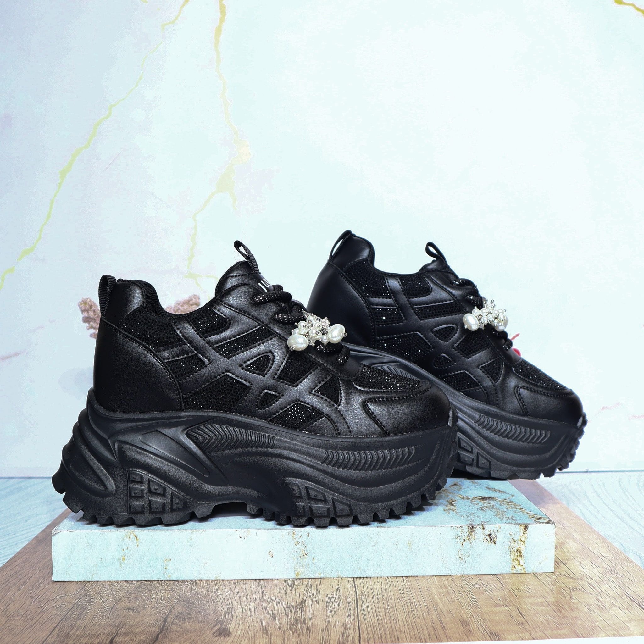 Tenis negro para mujer 2595-z631