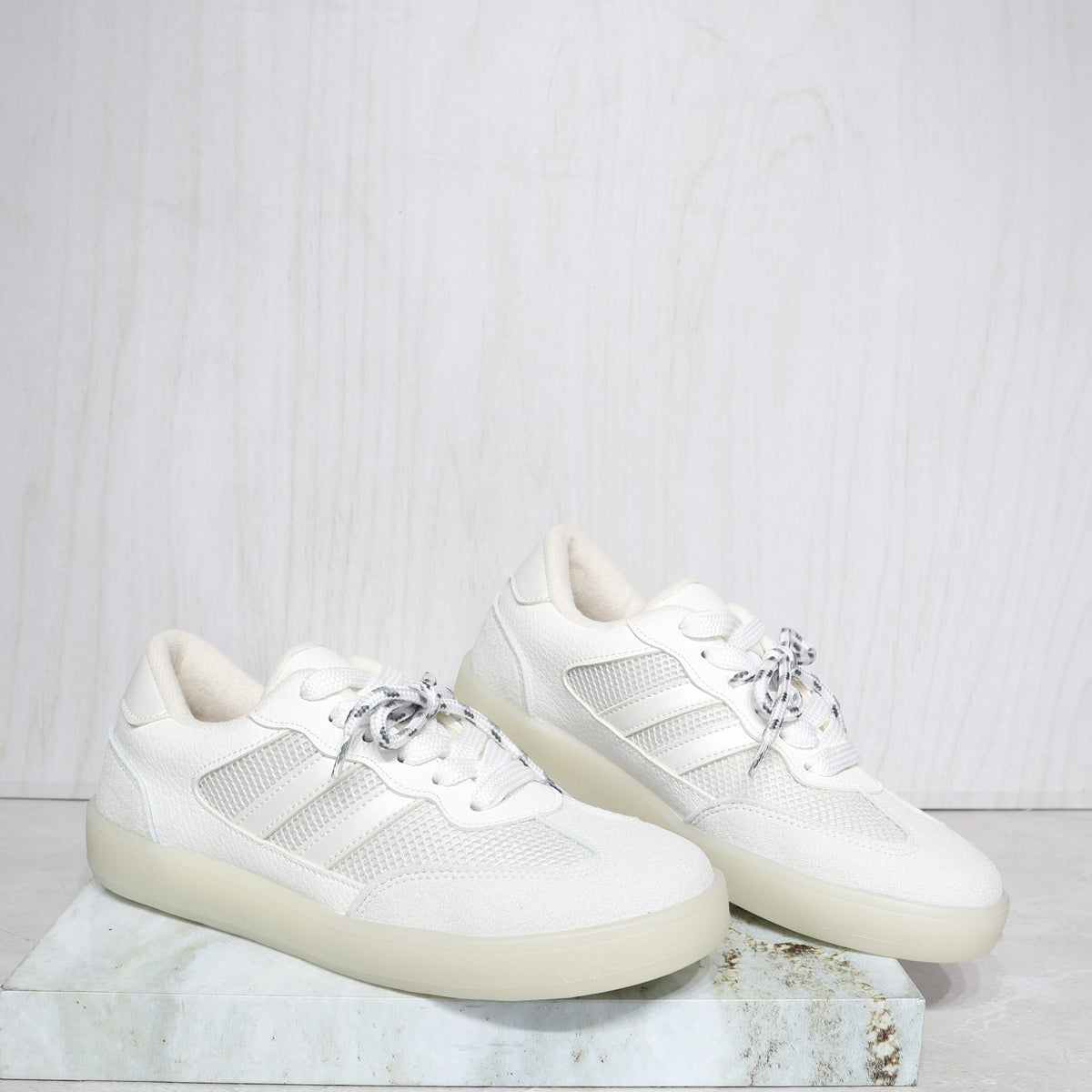 Tenis blanco x arena para mujer 8049-Z802