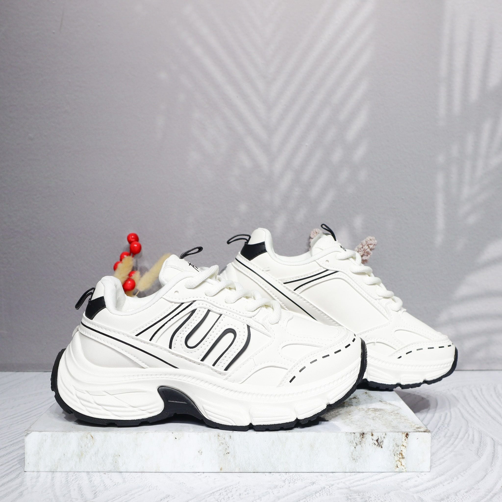 Tenis negro para mujer ABE602-Z634