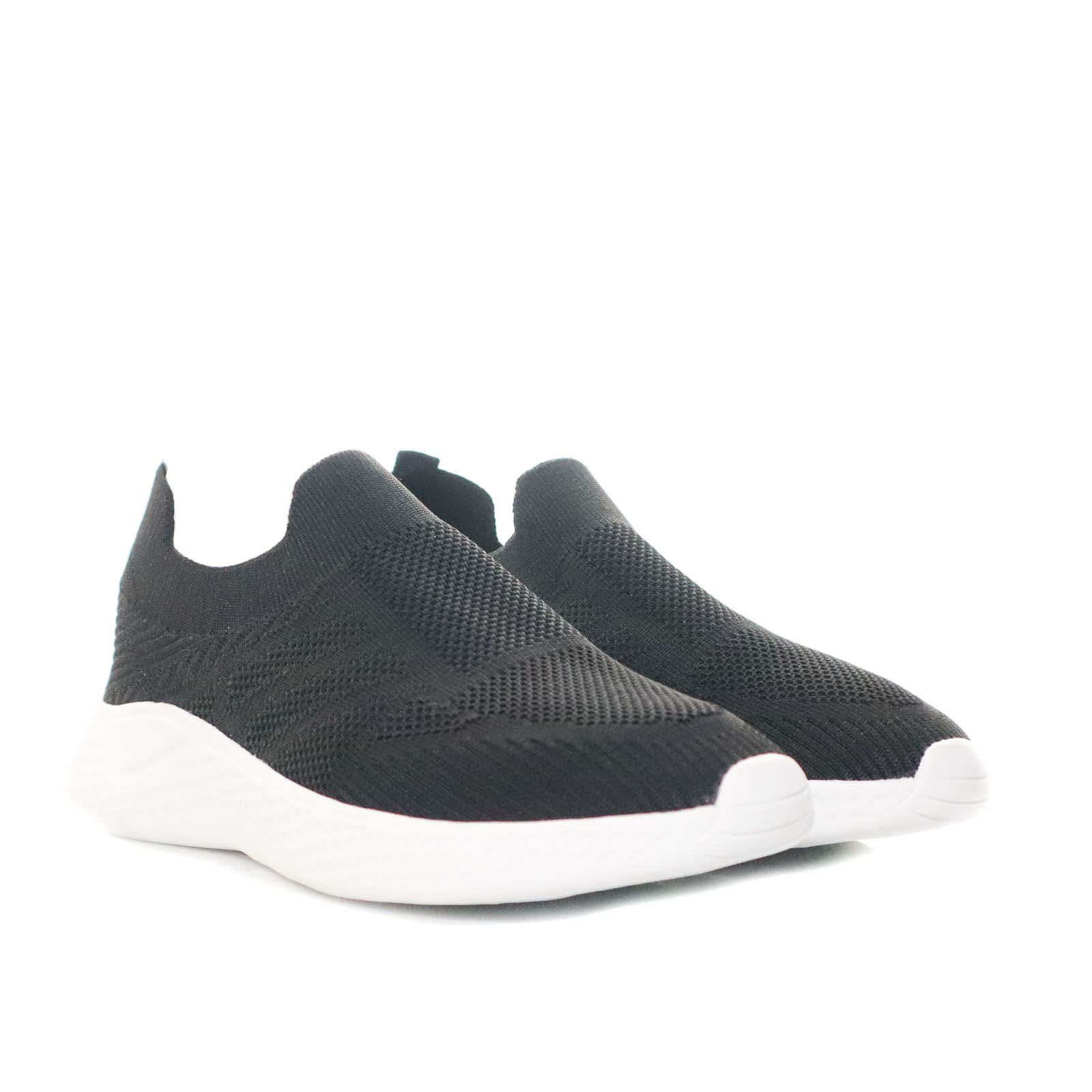 Tenis negro x vainilla para mujer P75-Z400