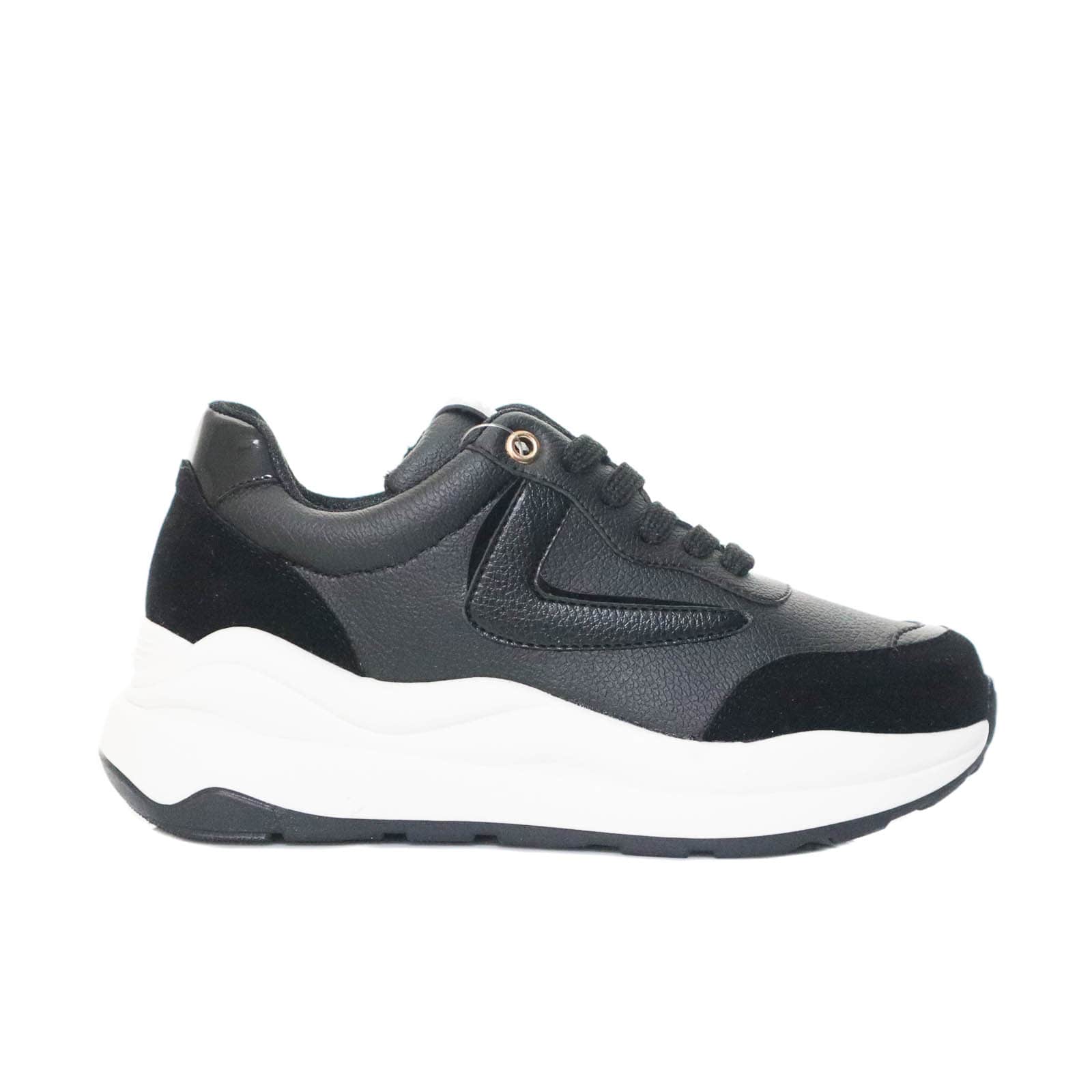 Tenis negro para mujer TA967