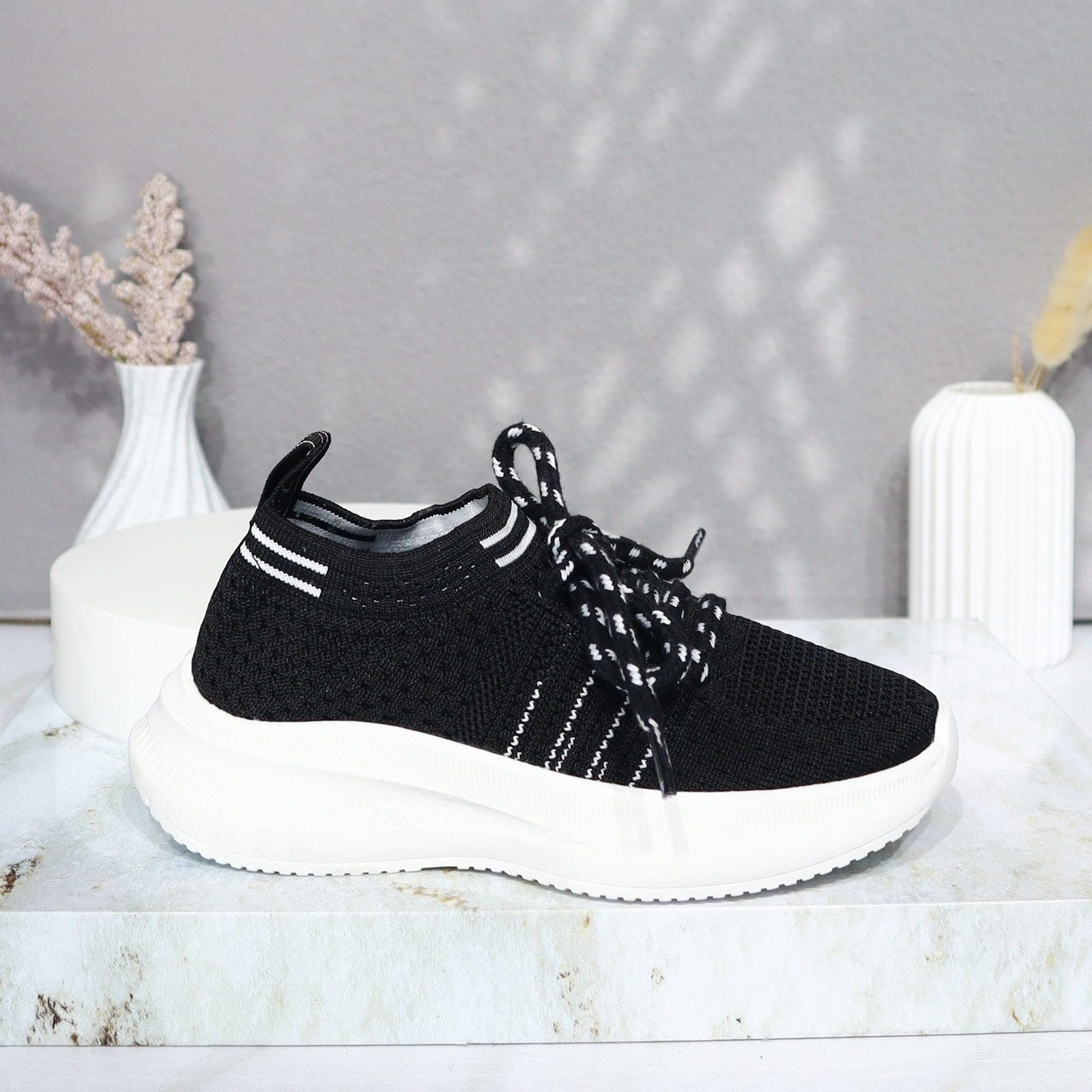 Tenis negro para niña PN1-1-Z400