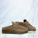 Zueco taupe cuero para mujer 26110-Z718