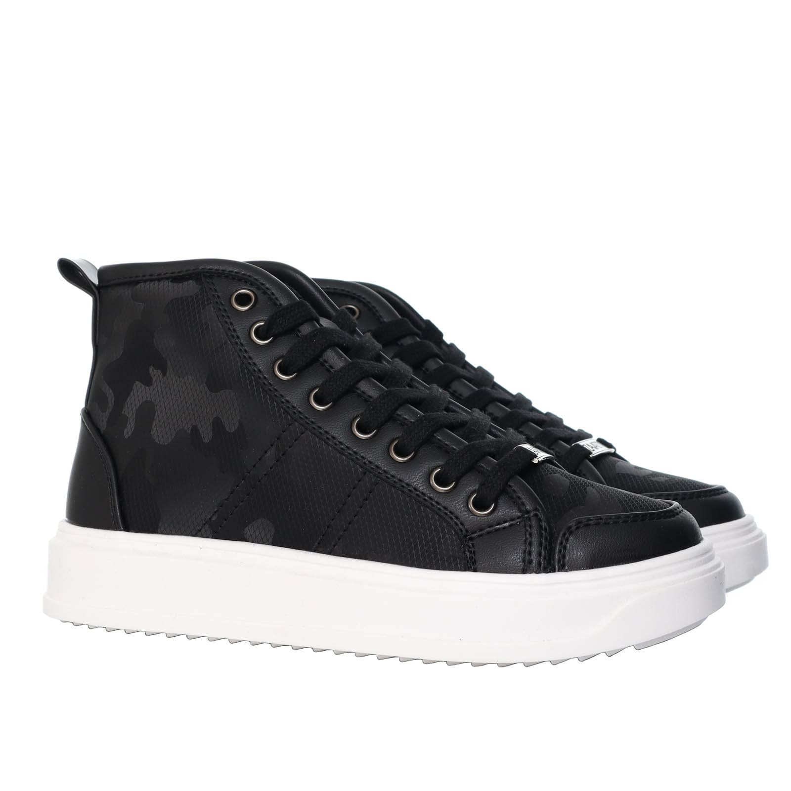 Botin deportivo negro x camuflado para mujer TA788