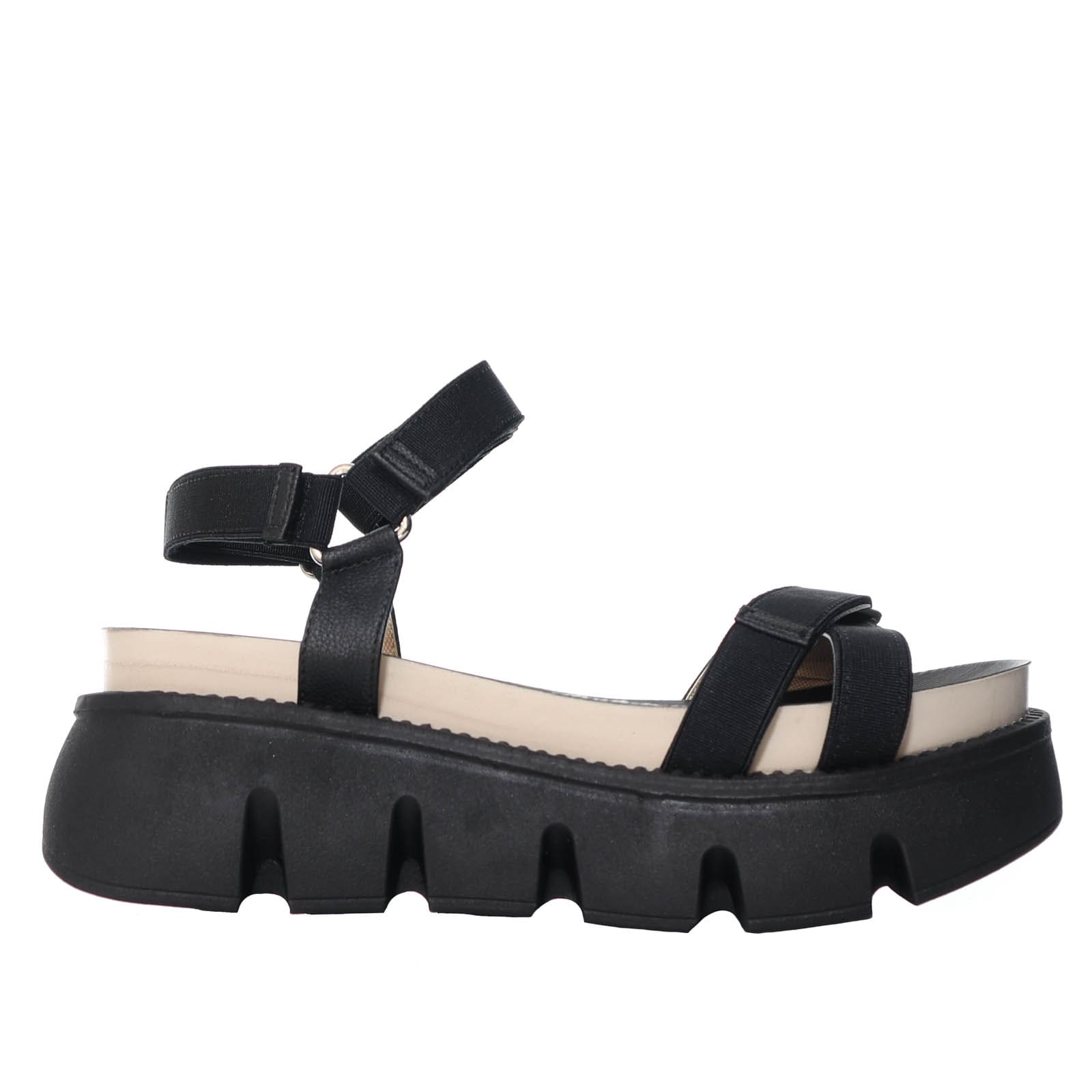Plataforma baja negro para mujer 140-Z83