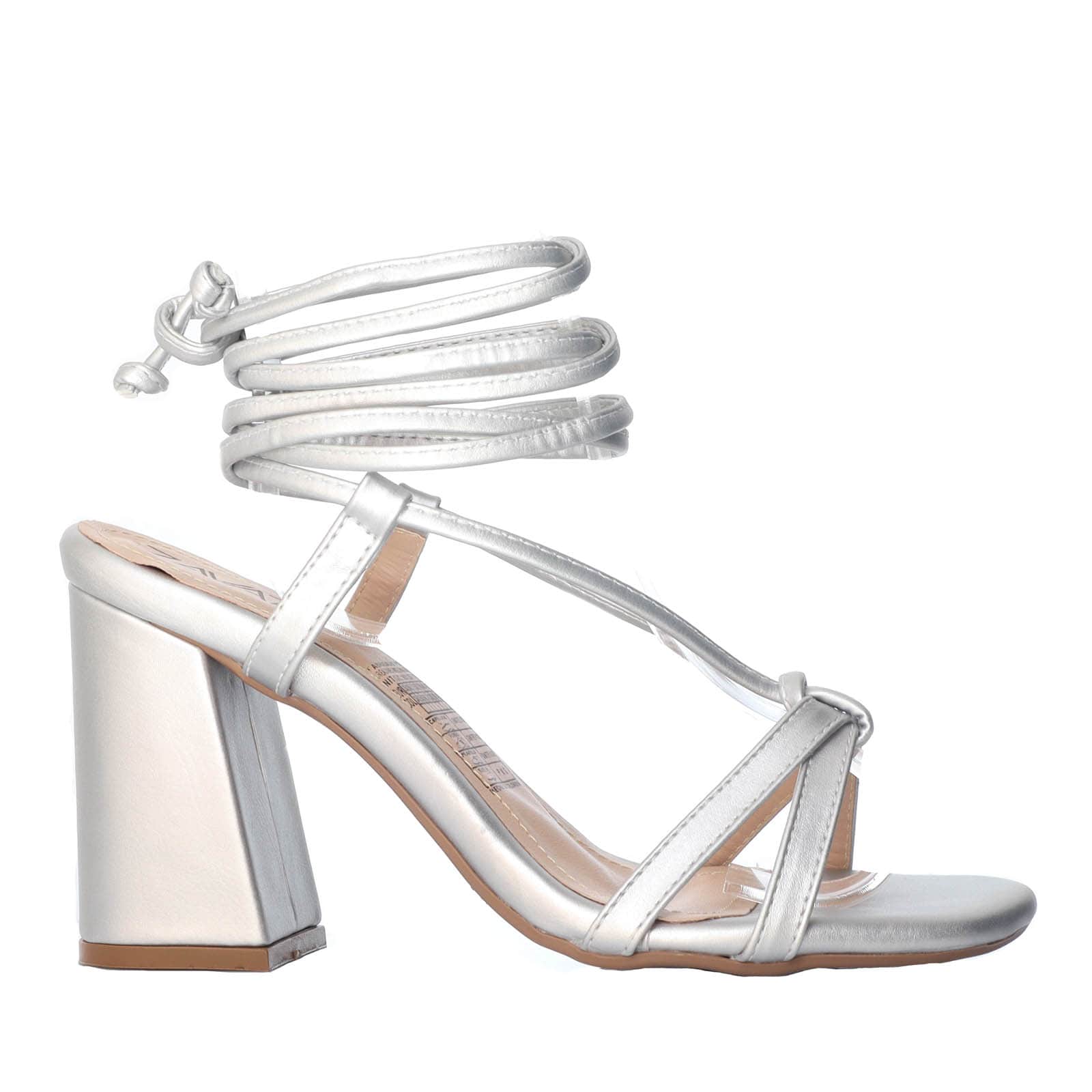 Sandalia para mujer J21-Z471