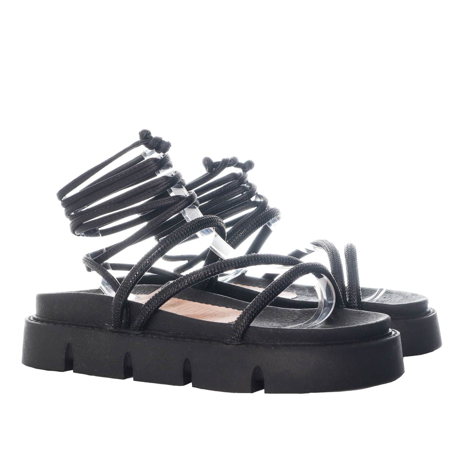 Sandalia plana negro para mujer M21-Z499