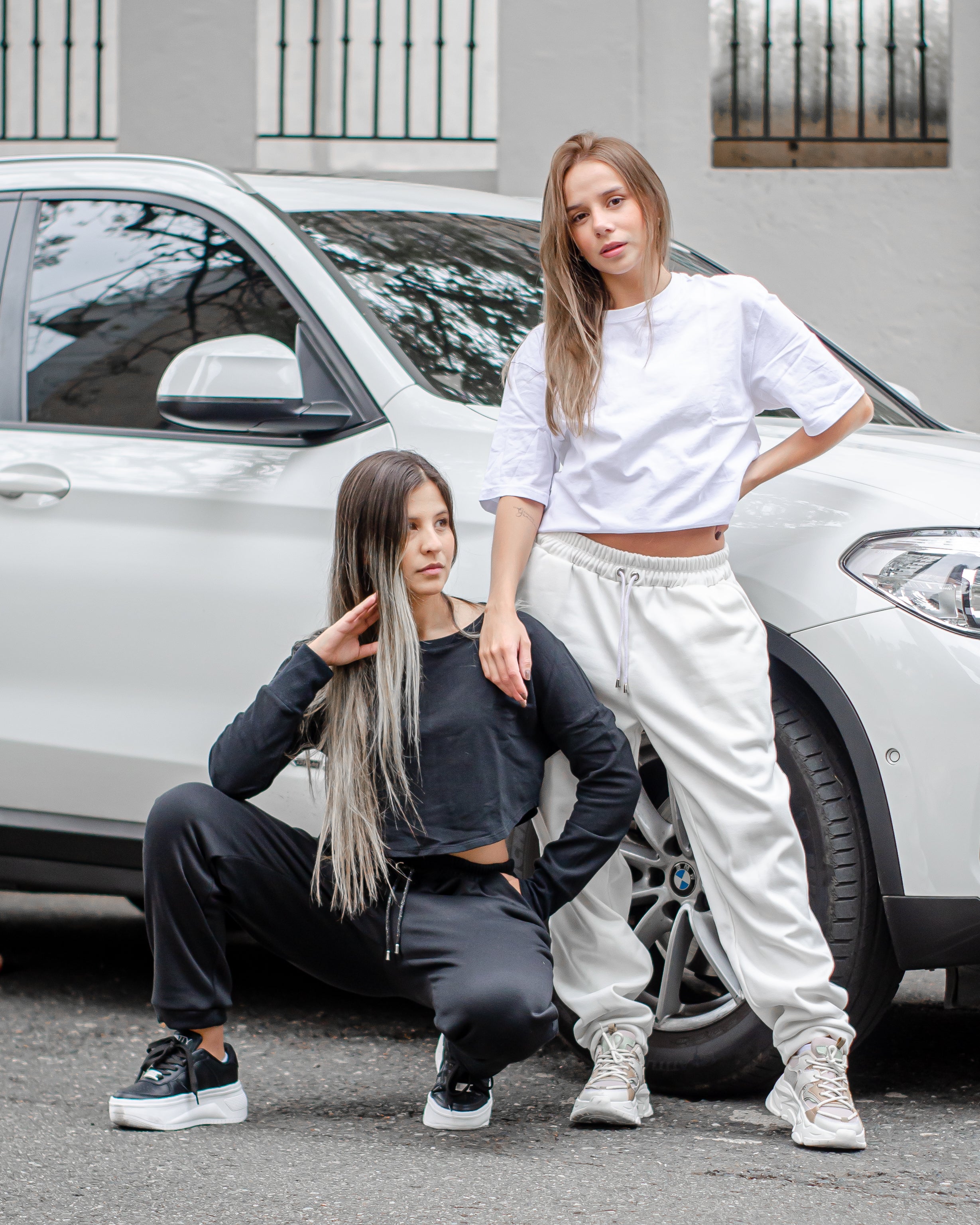 Sudadera Aurux Para Mujer En Color Negro