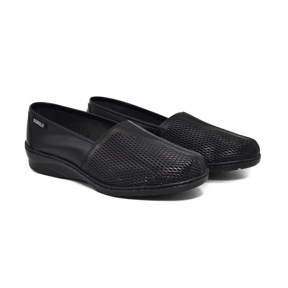 Mocassin negro para mujer RO2763