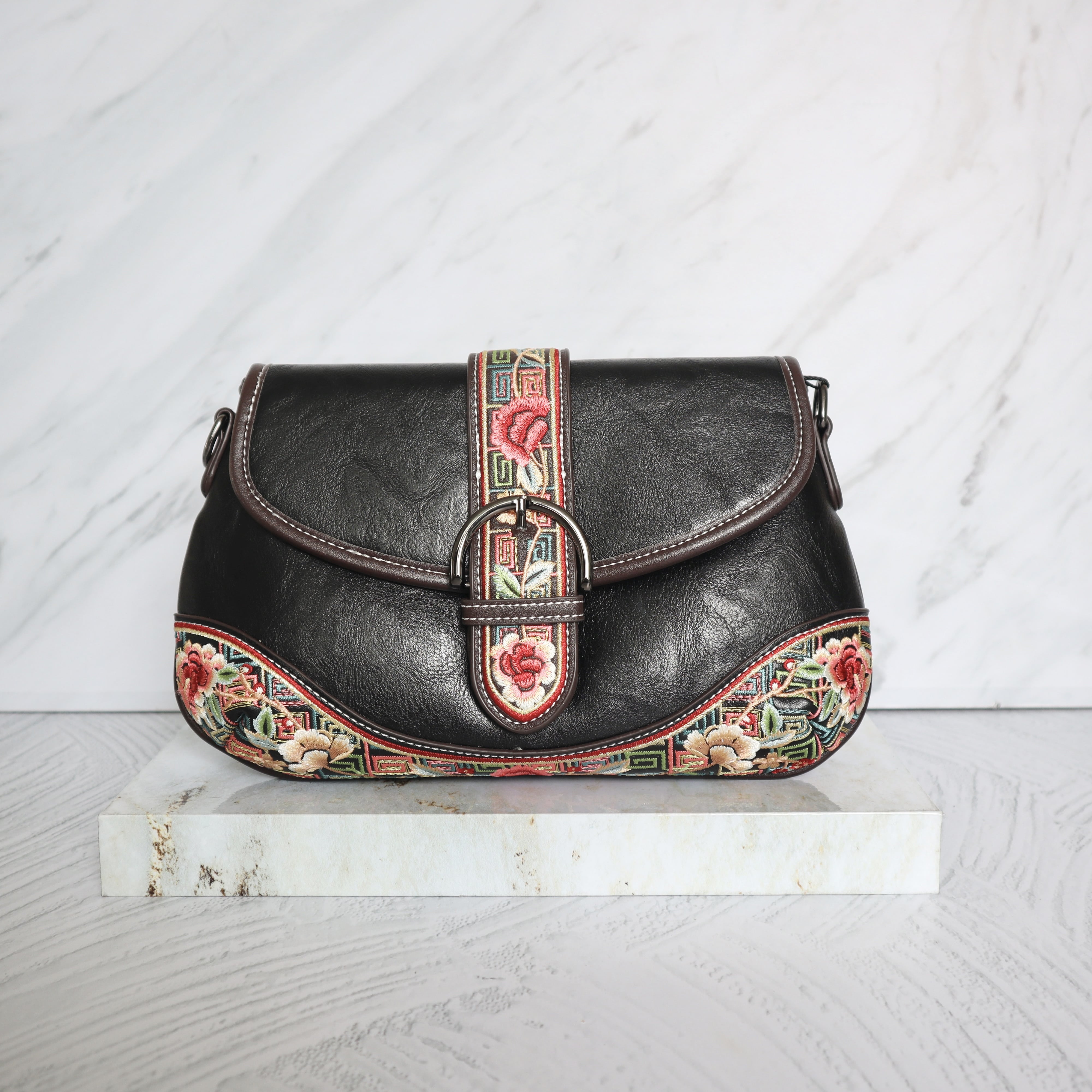Bolso negro para mujer BOLZ1651