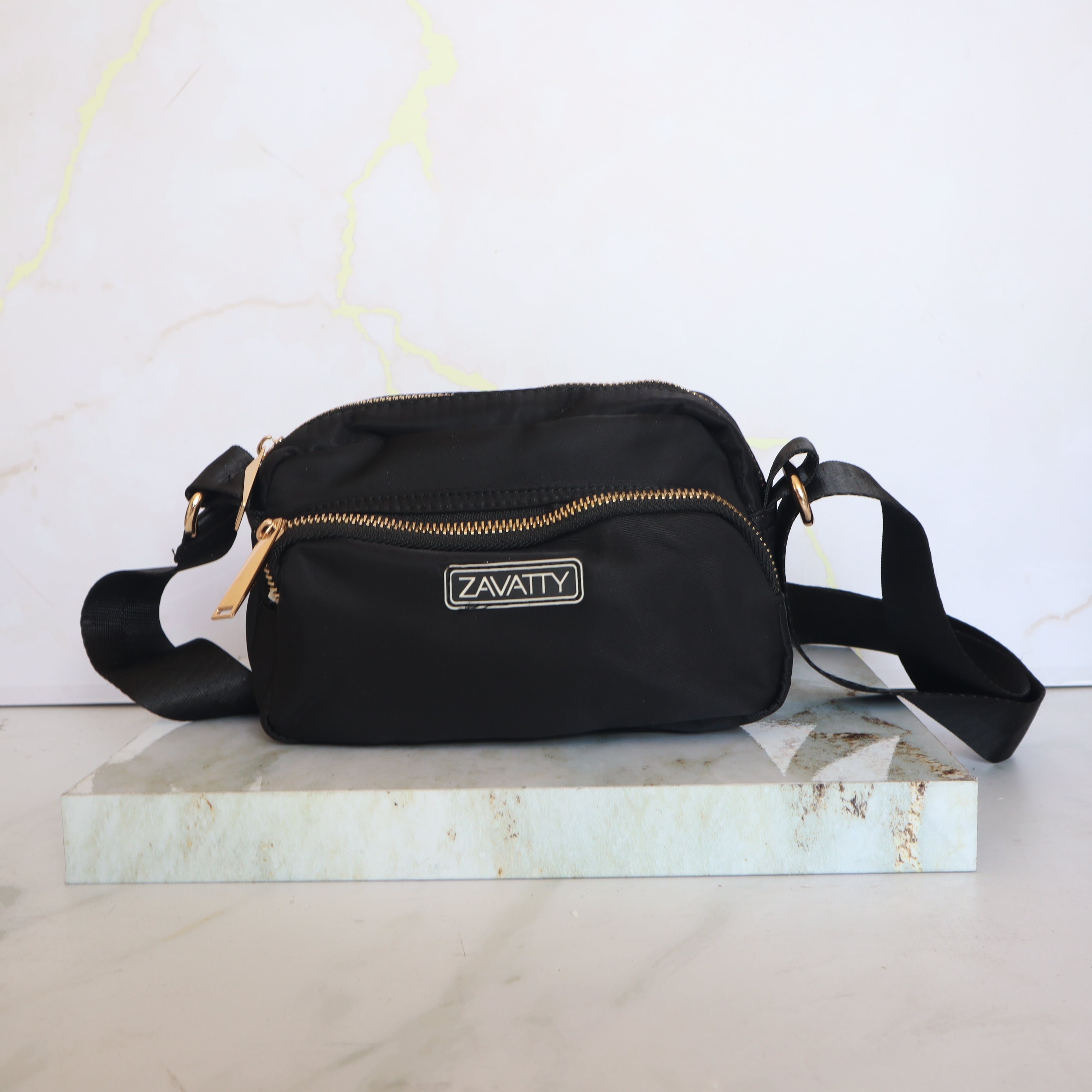 Bolso pequeño negro para mujer BOLZ17116