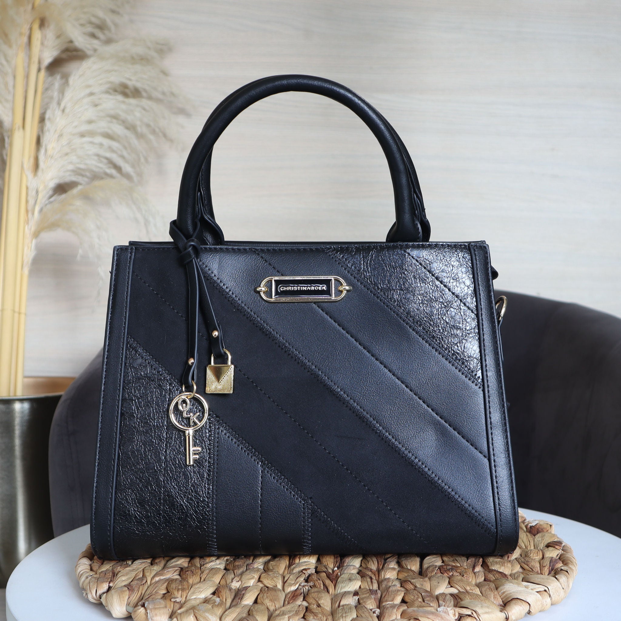 Bolso negro para mujer BOLZ8658