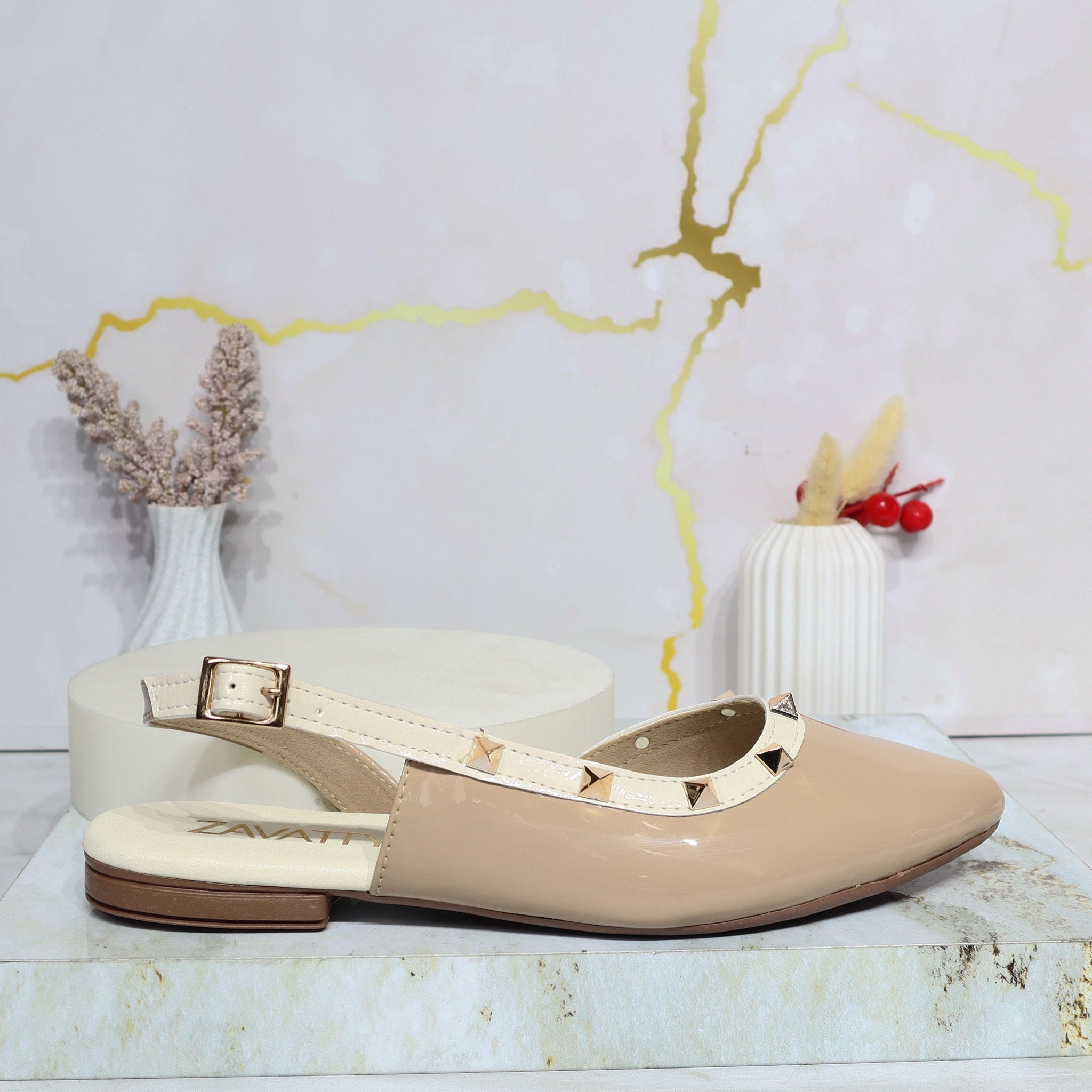 Baleta beige x charol para mujer 2464-Z388