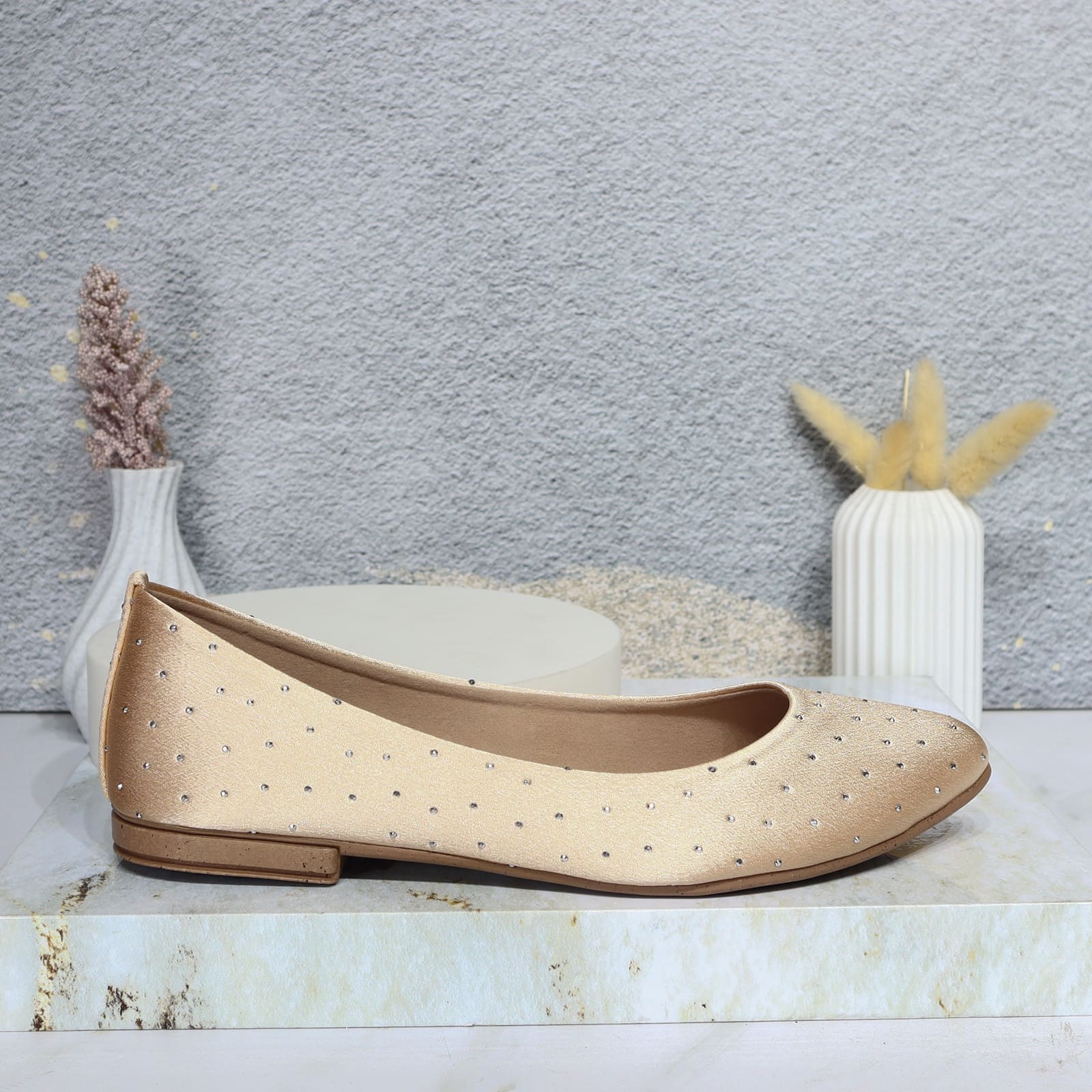Baleta beige para mujer DUVAN-Z680