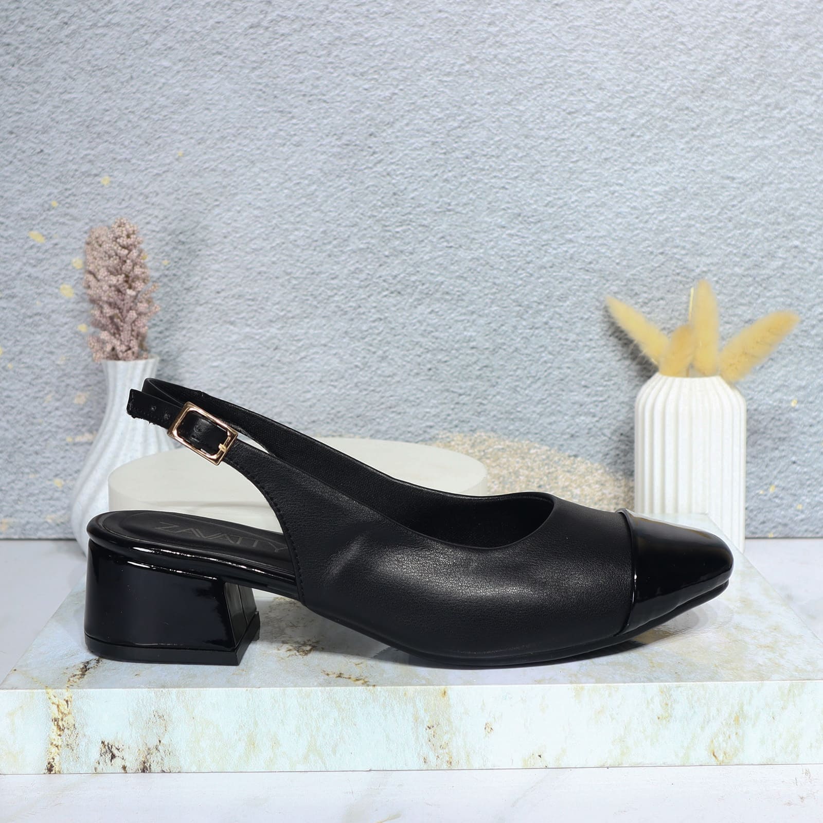 Sandalia tacon negro charol para mujer L445-Z319